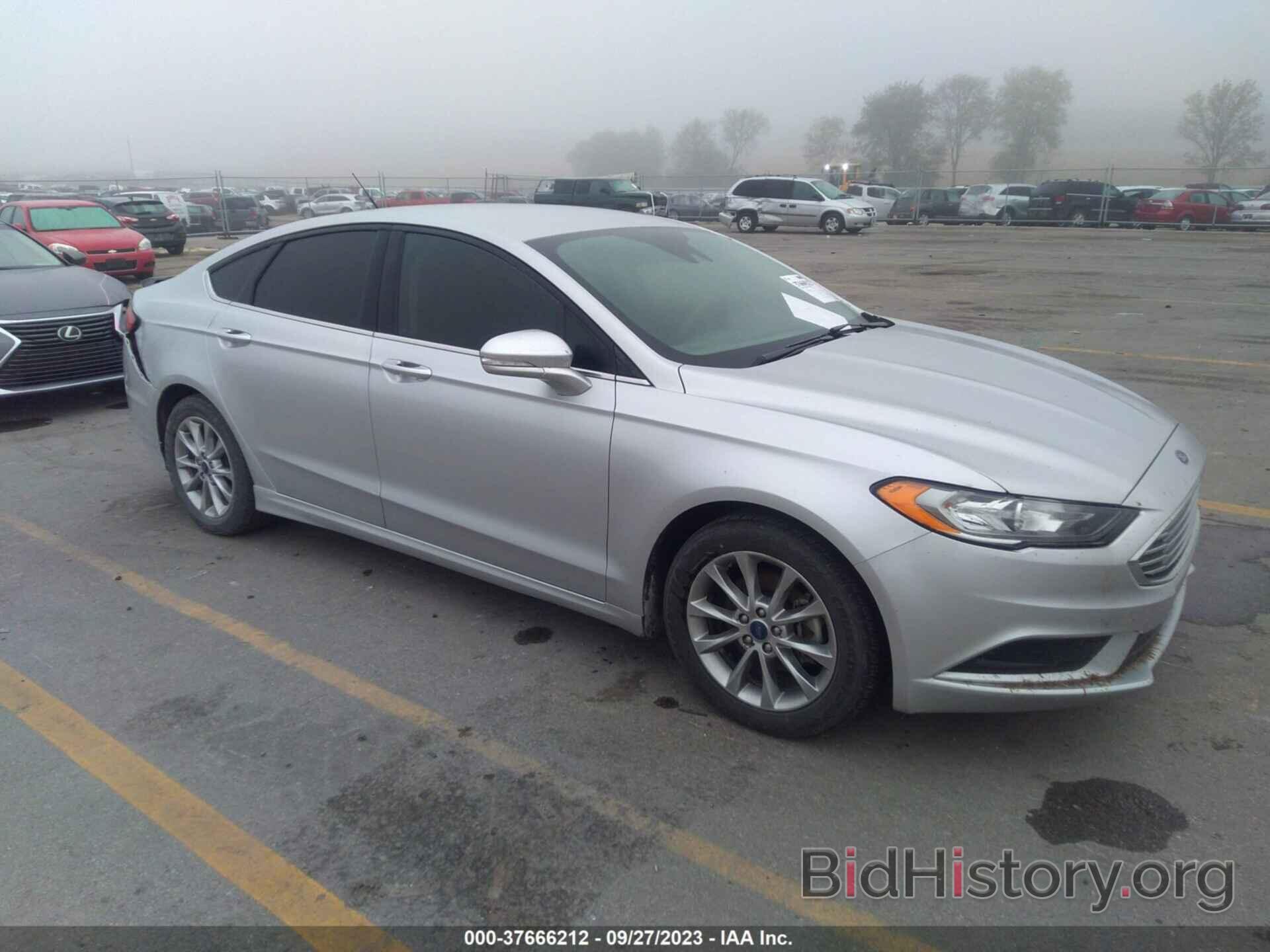 Photo 3FA6P0H73HR265973 - FORD FUSION 2017