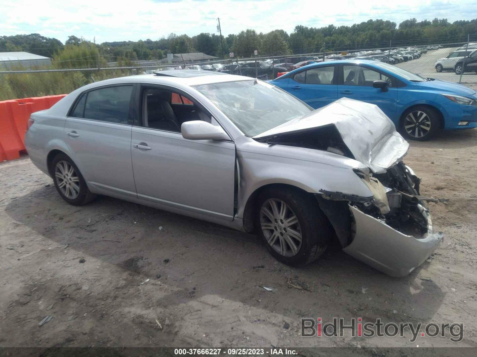 Photo 4T1BK36B46U065007 - TOYOTA AVALON 2006