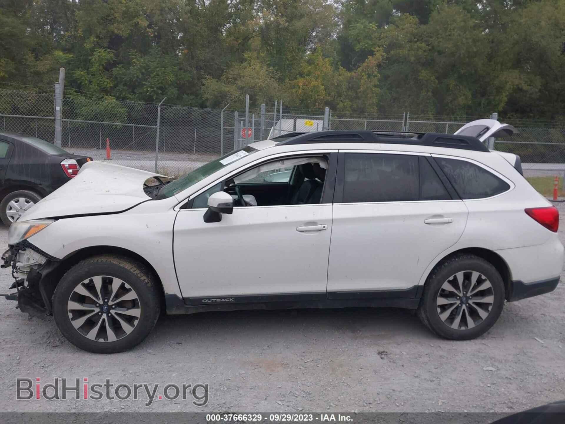 2015 SUBARU OUTBACK - VIN: 4S4BSBLC8F3209946 - Фото 14
