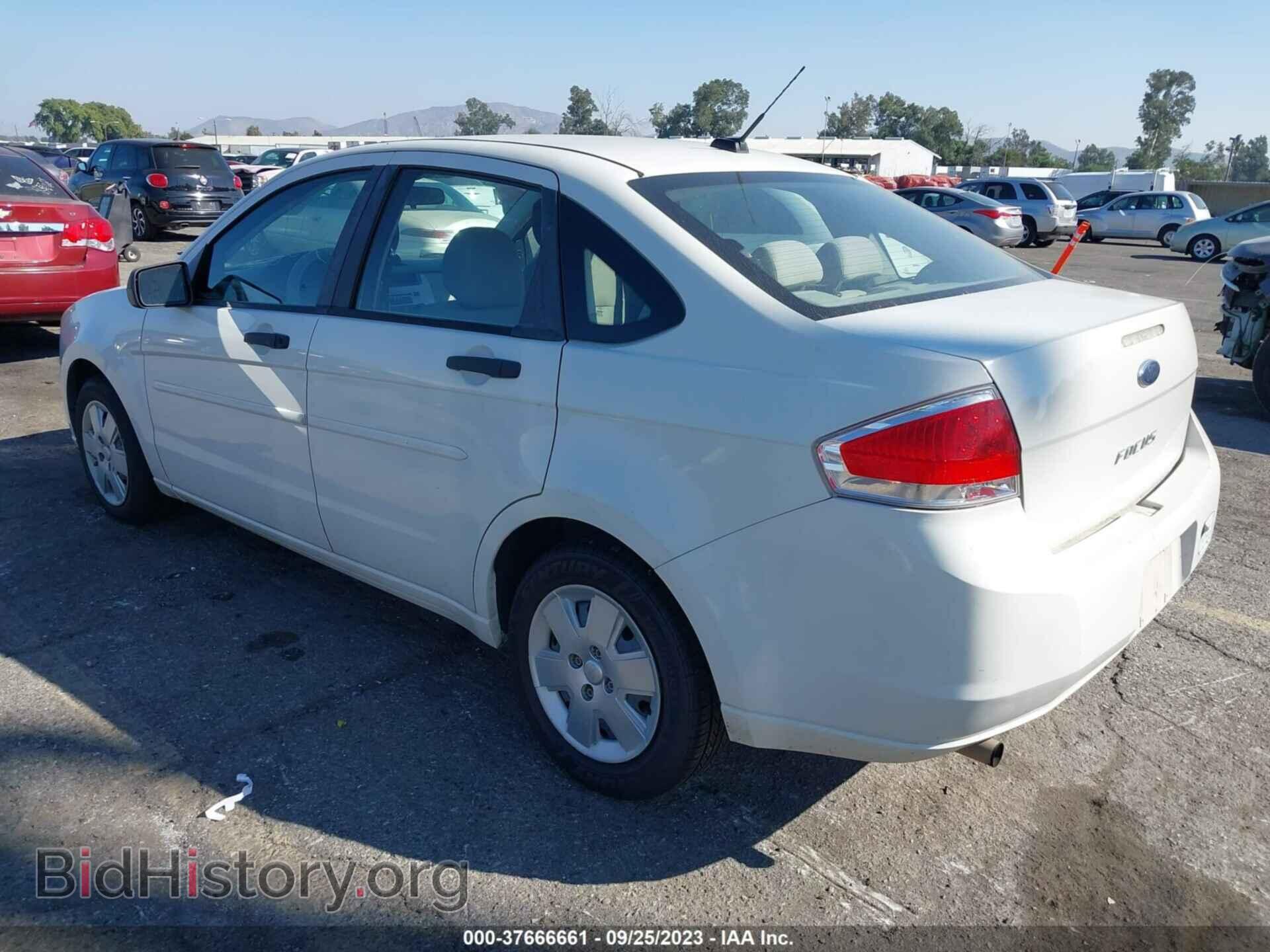 2010 FORD FOCUS - VIN: 1FAHP3EN3AW269747 - Фото 3