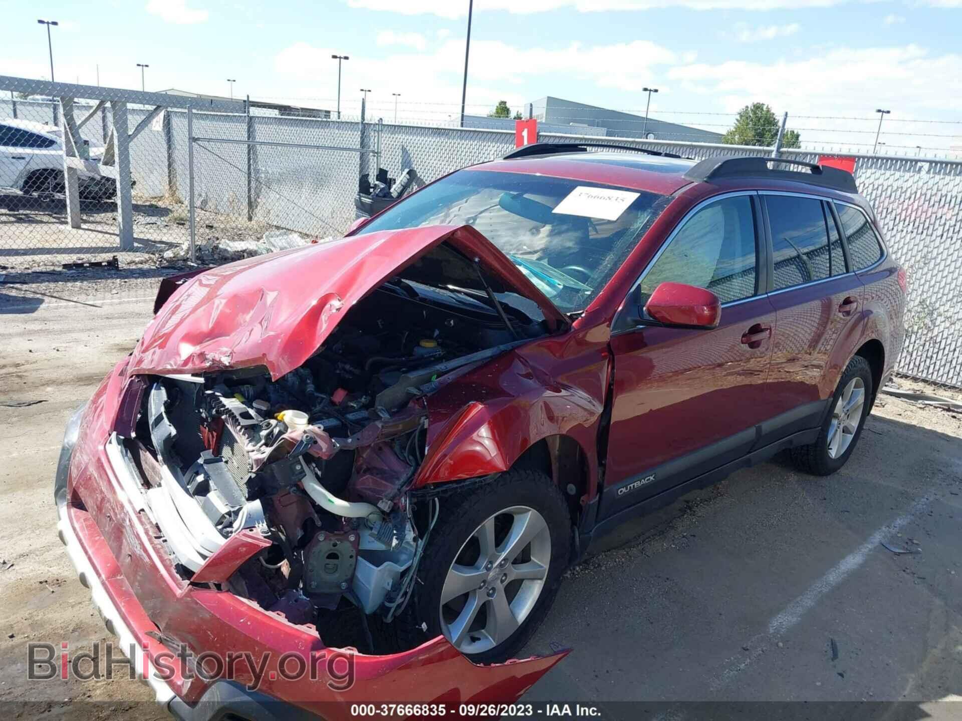 2014 SUBARU OUTBACK - VIN: 4S4BRBLC8E3272295 - Фото 2