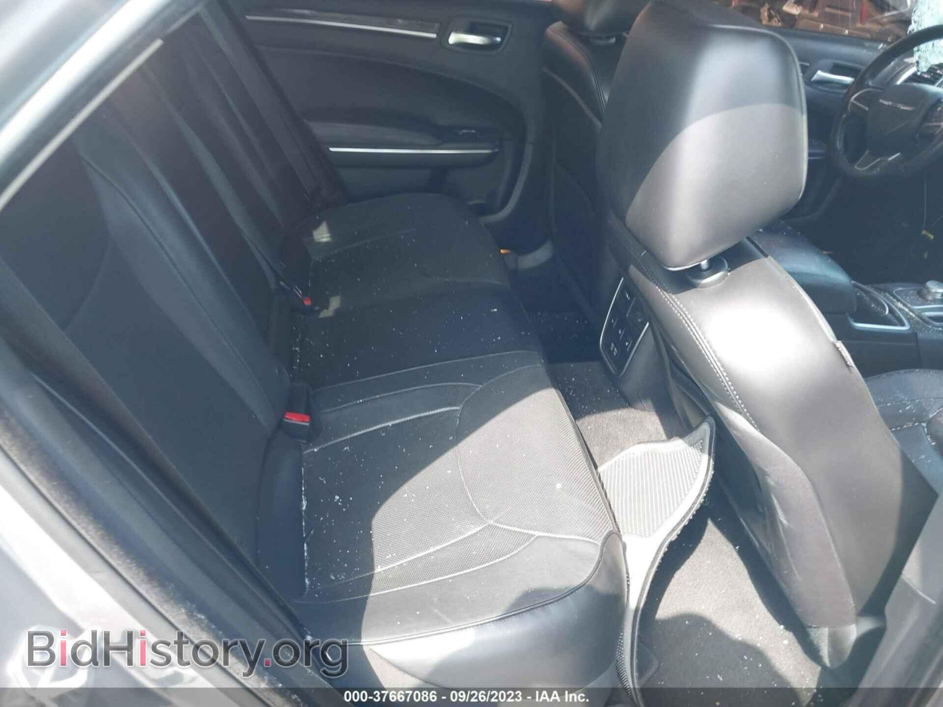2016 CHRYSLER 300 - VIN: 2C3CCAEG5GH190341 - Photo 8