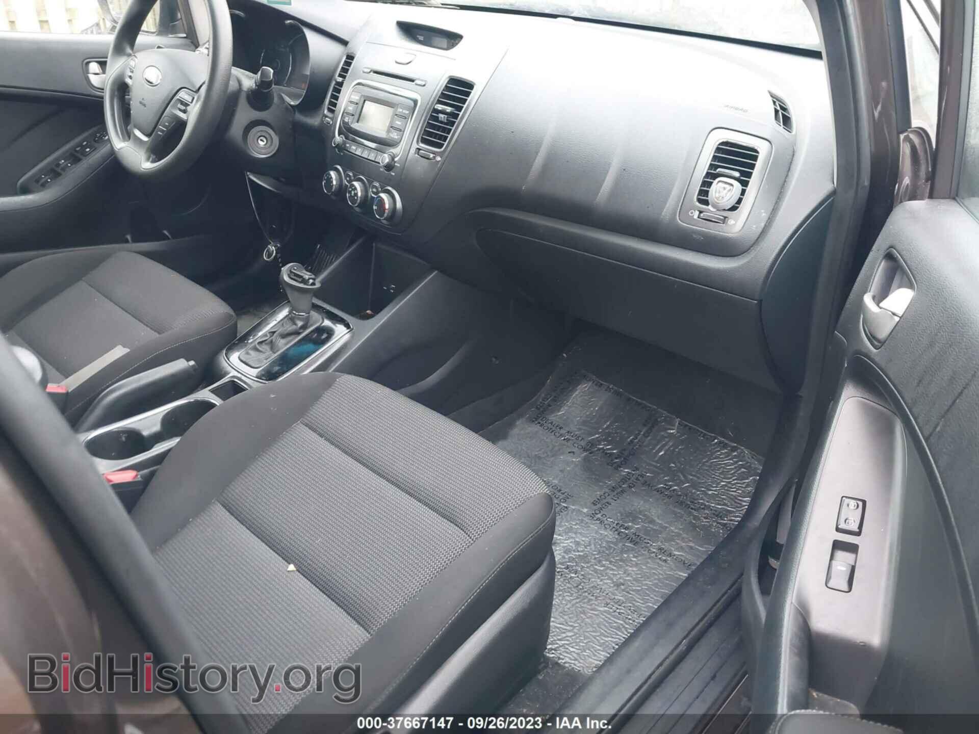 2017 KIA FORTE - VIN: 3KPFK4A70HE140639 - Фото 5