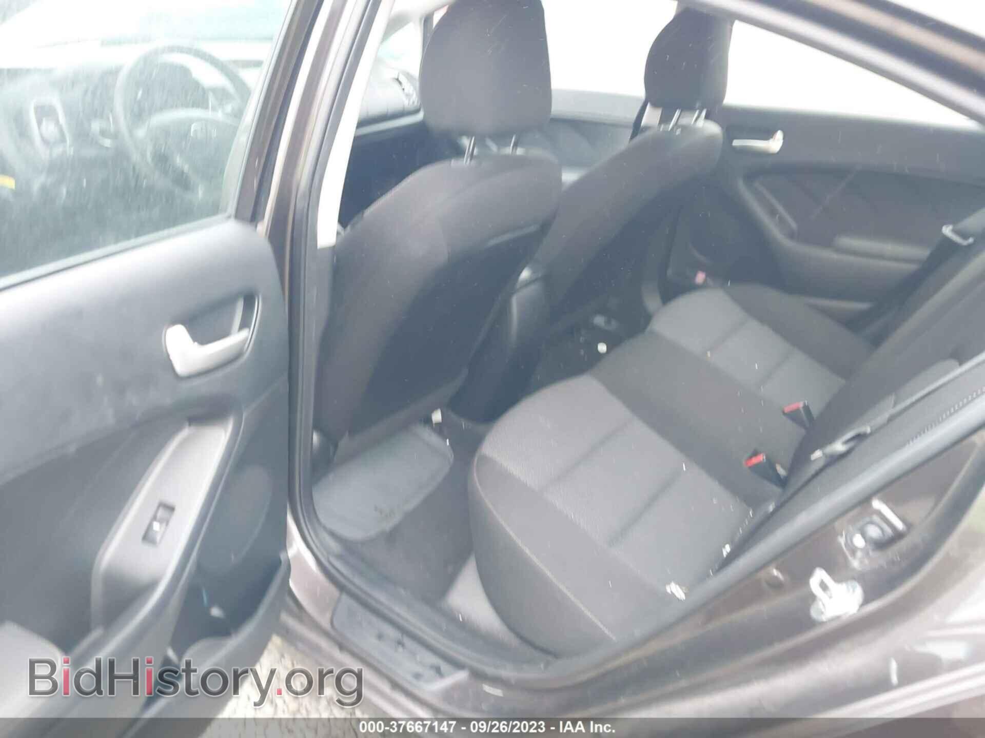 2017 KIA FORTE - VIN: 3KPFK4A70HE140639 - Фото 8