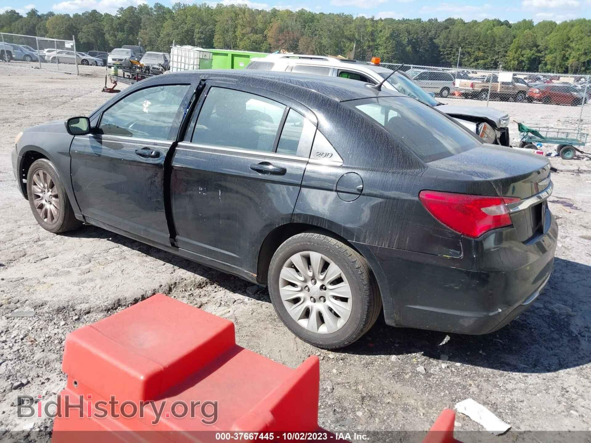 2012 CHRYSLER 200 - VIN: 1C3CCBAB4CN330252 - Photo 3