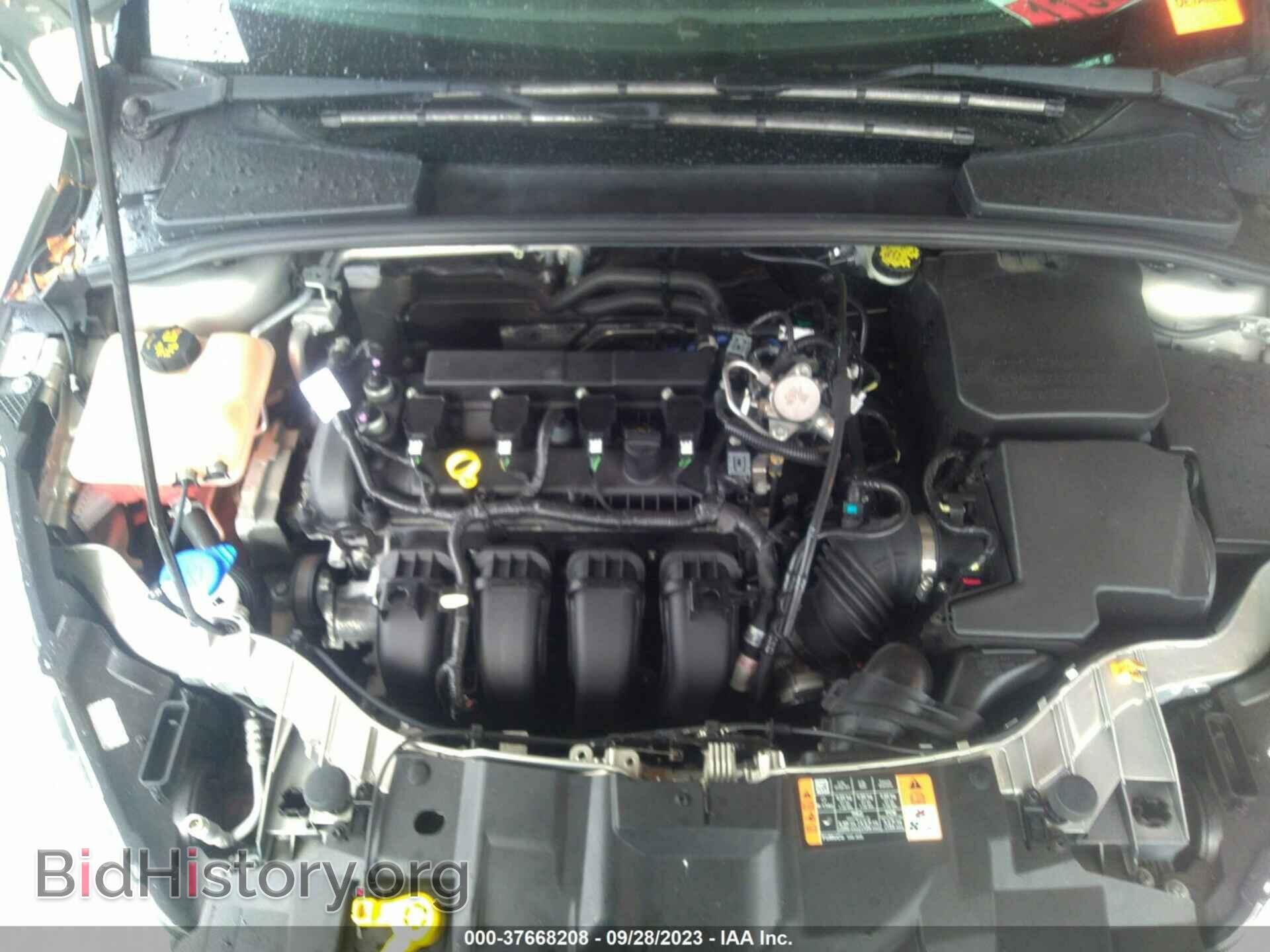 2016 FORD FOCUS - VIN: 1FADP3F22GL330745 - Photo 10