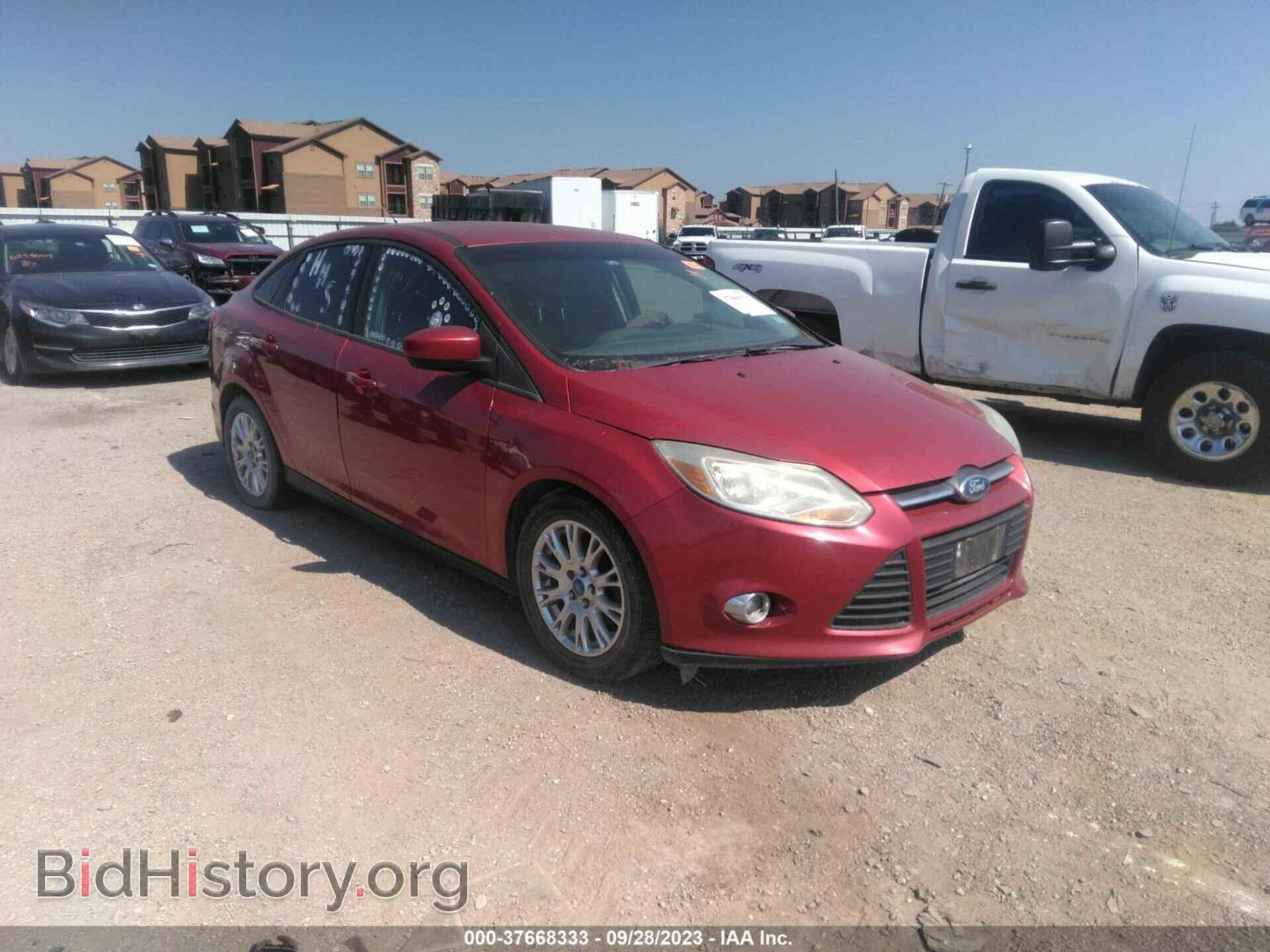 Фотография 1FAHP3F28CL107735 - FORD FOCUS 2012