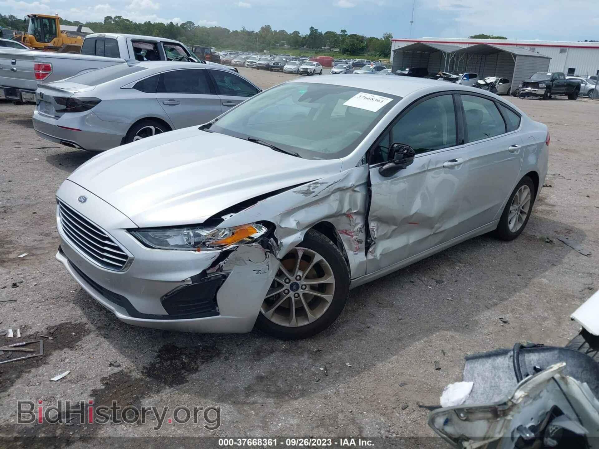 2019 FORD FUSION - VIN: 3FA6P0HD7KR152136 - Photo 2