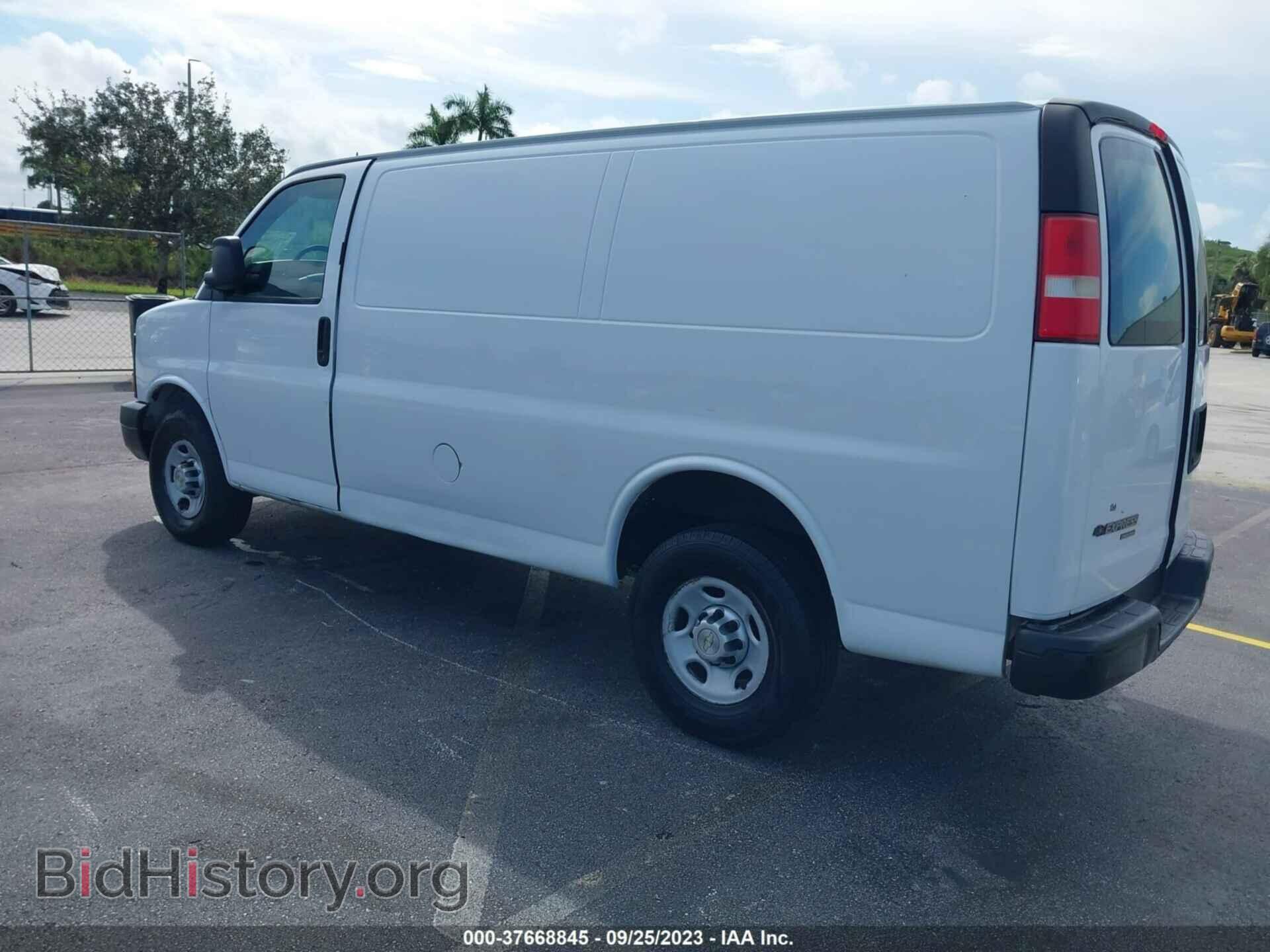 2014 CHEVROLET EXPRESS CARGO VAN - VIN: 1GCWGFFA7E1103961 - Photo 3