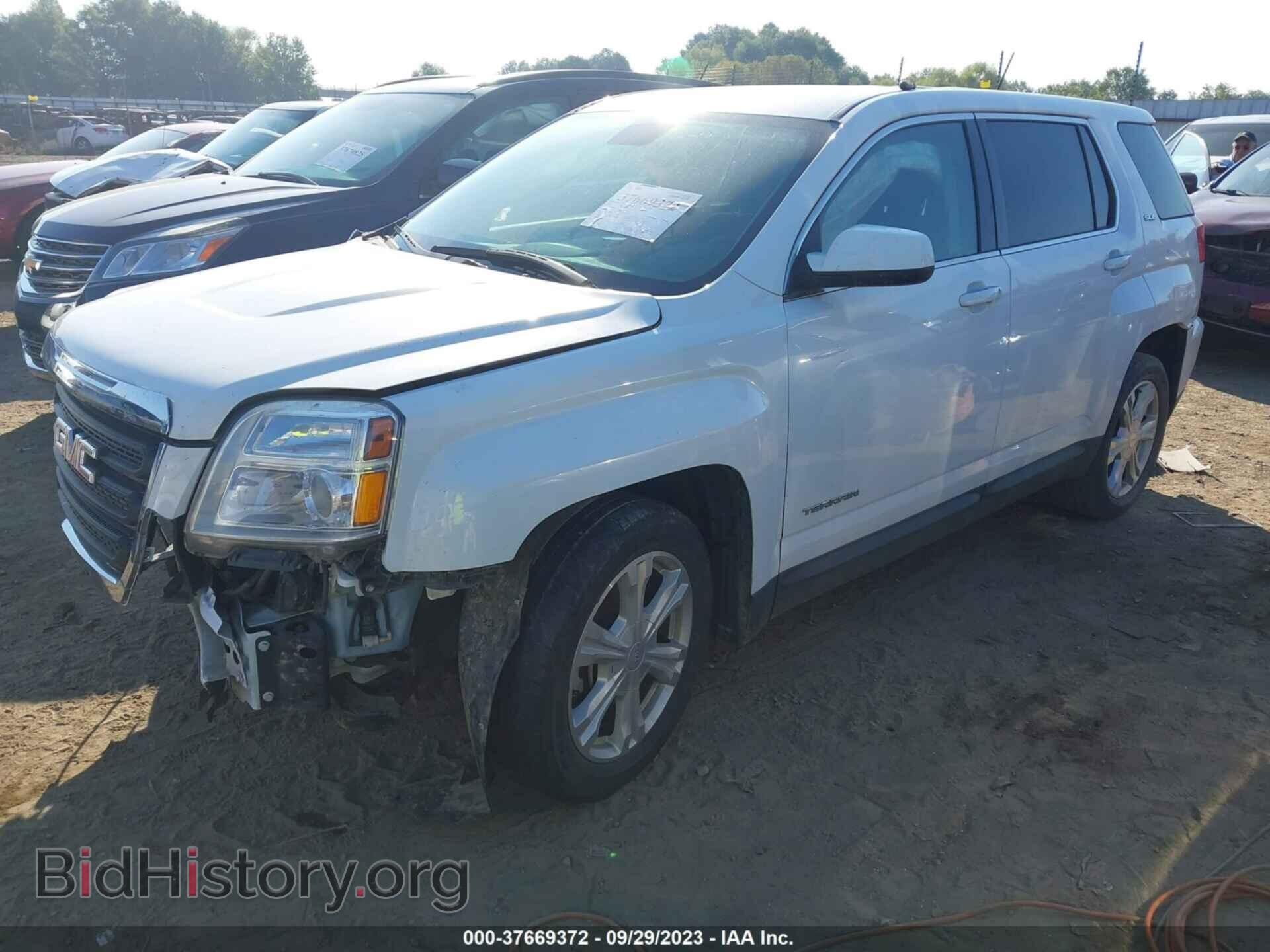 2017 GMC TERRAIN - VIN: 2GKALMEK1H6202303 - Photo 2