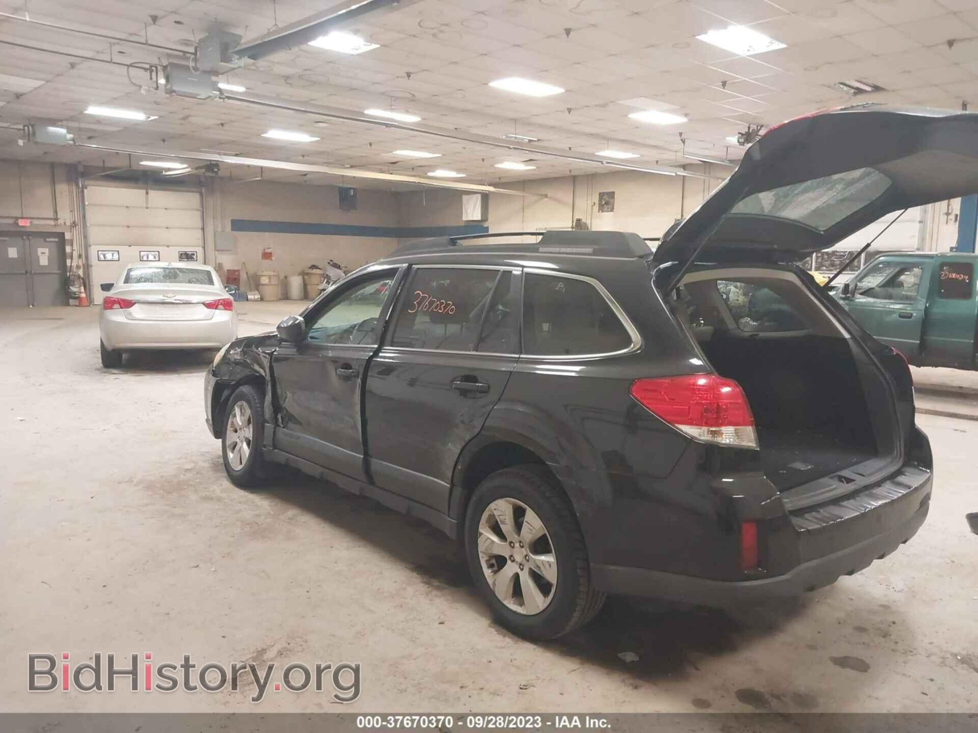 2011 SUBARU OUTBACK - VIN: 4S4BRBJC2B3368809 - Фото 3