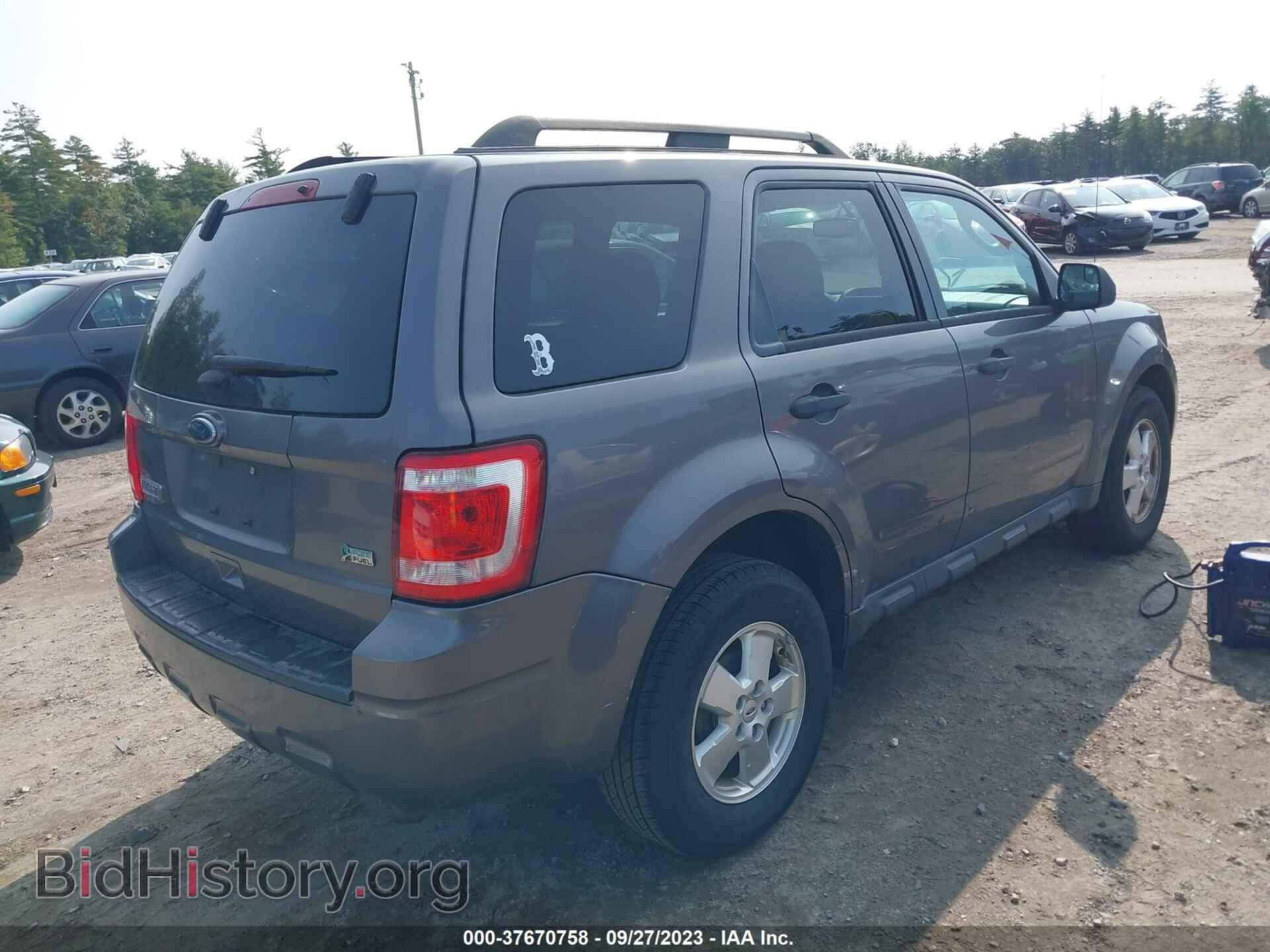 2011 FORD ESCAPE - VIN: 1FMCU9DG6BKB69018 - Фото 4