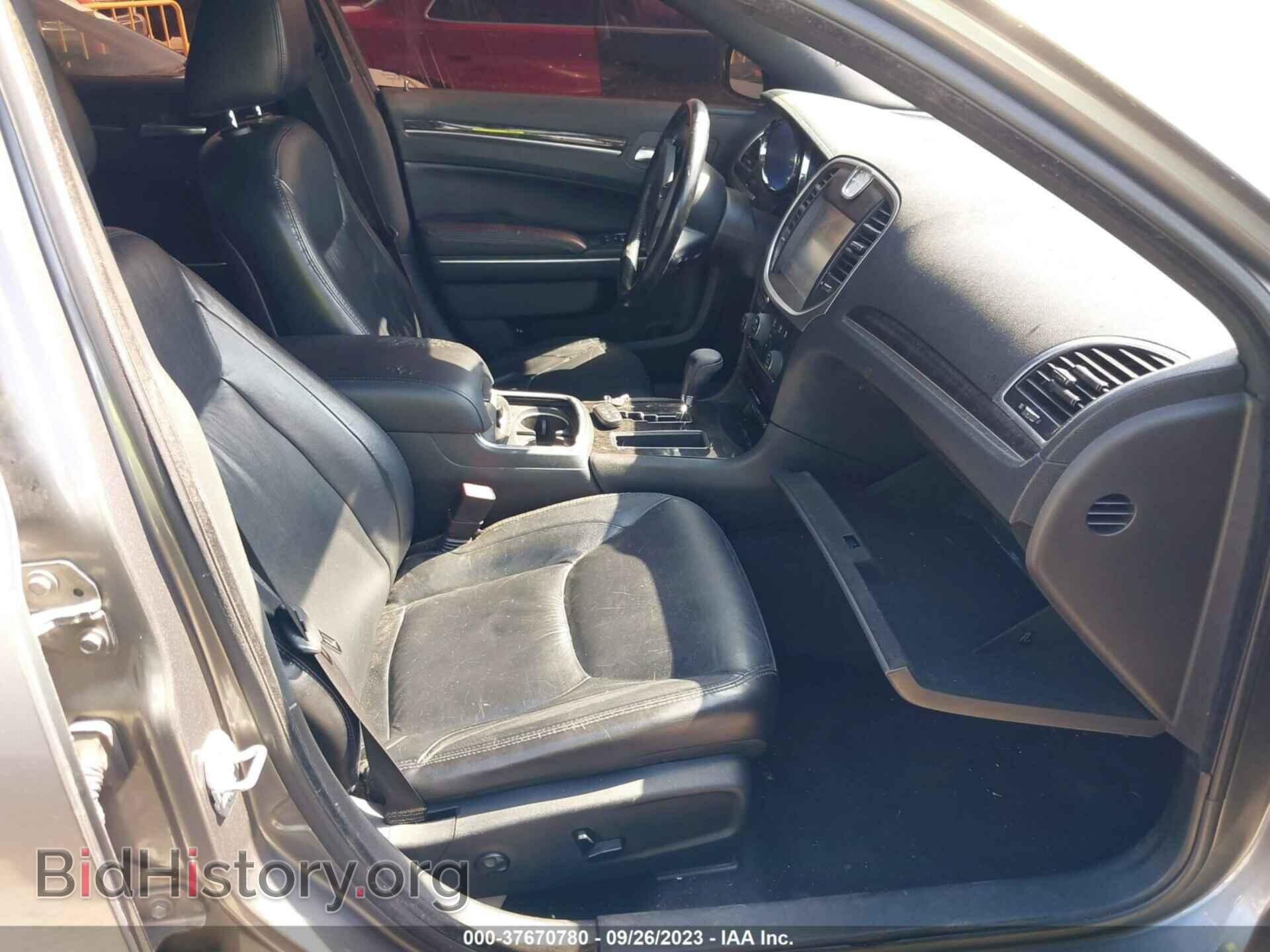 2011 CHRYSLER 300 - VIN: 2C3CA5CG9BH599502 - Фото 5