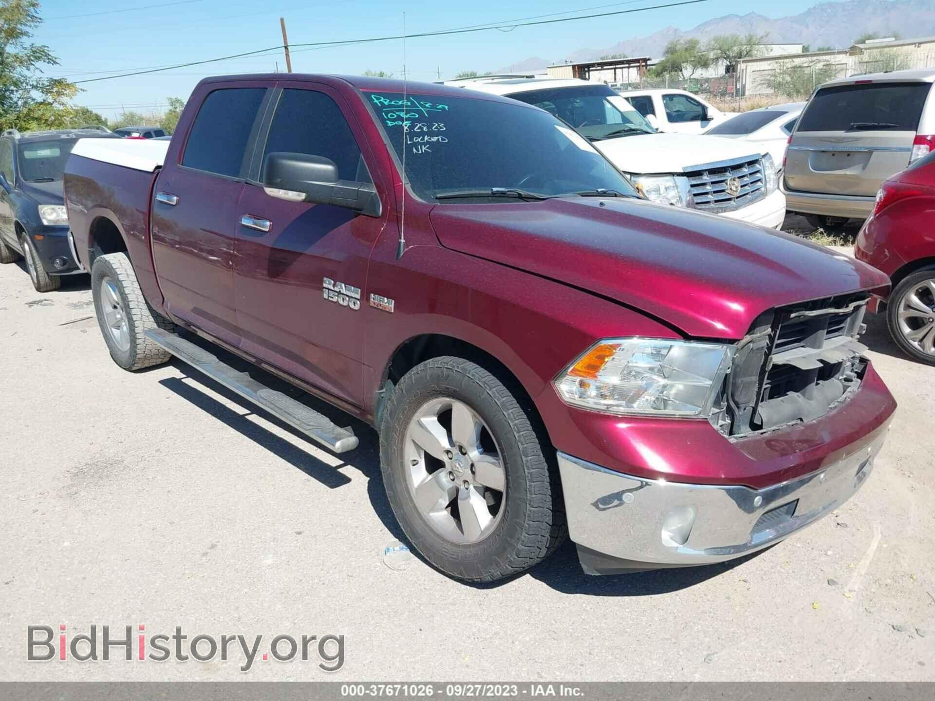 Photo 1C6RR6LT2JS350751 - RAM 1500 2018