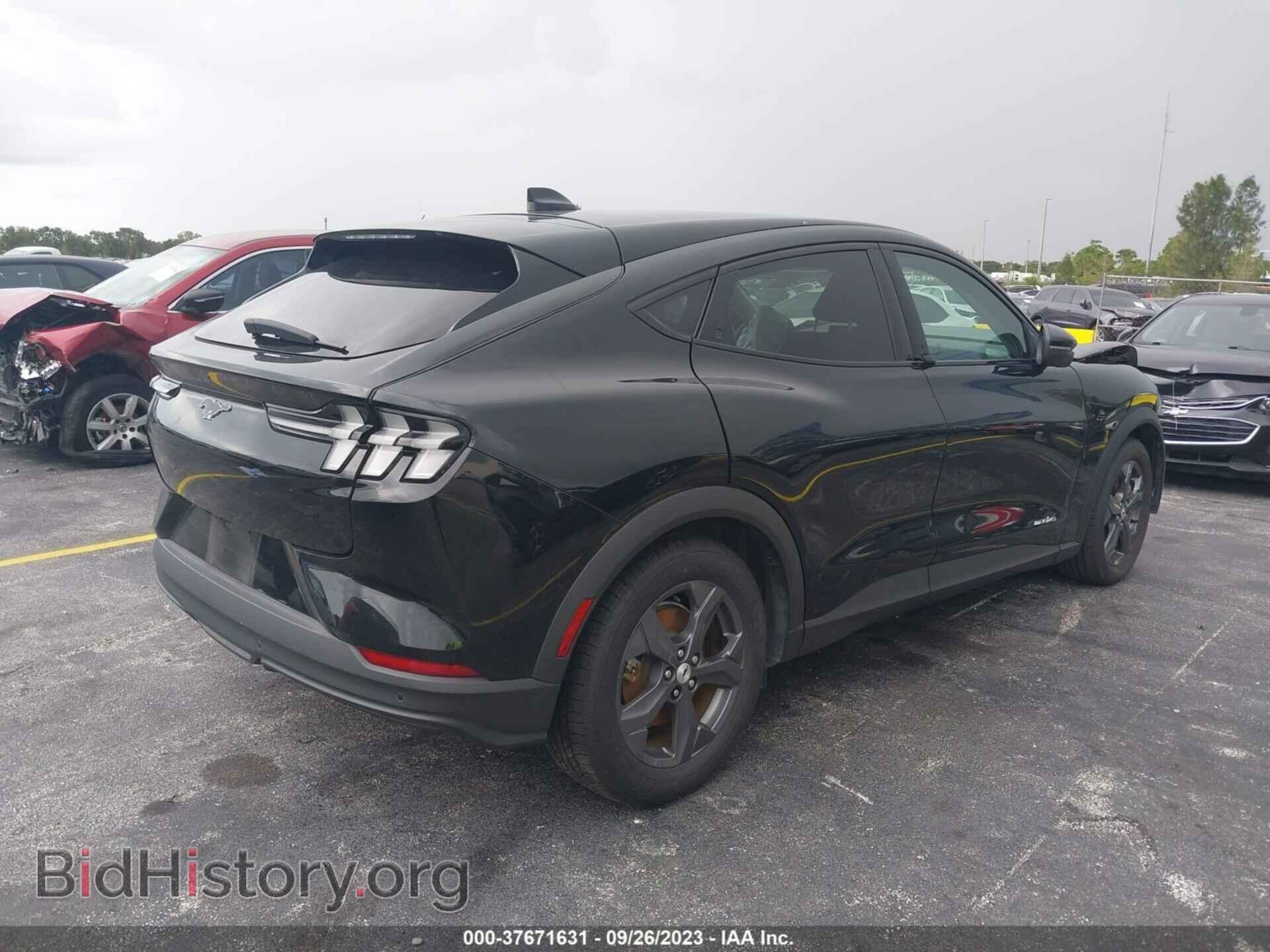 2021 FORD MUSTANG MACH-E - VIN: 3FMTK1SS1MMA09042 - Фото 4