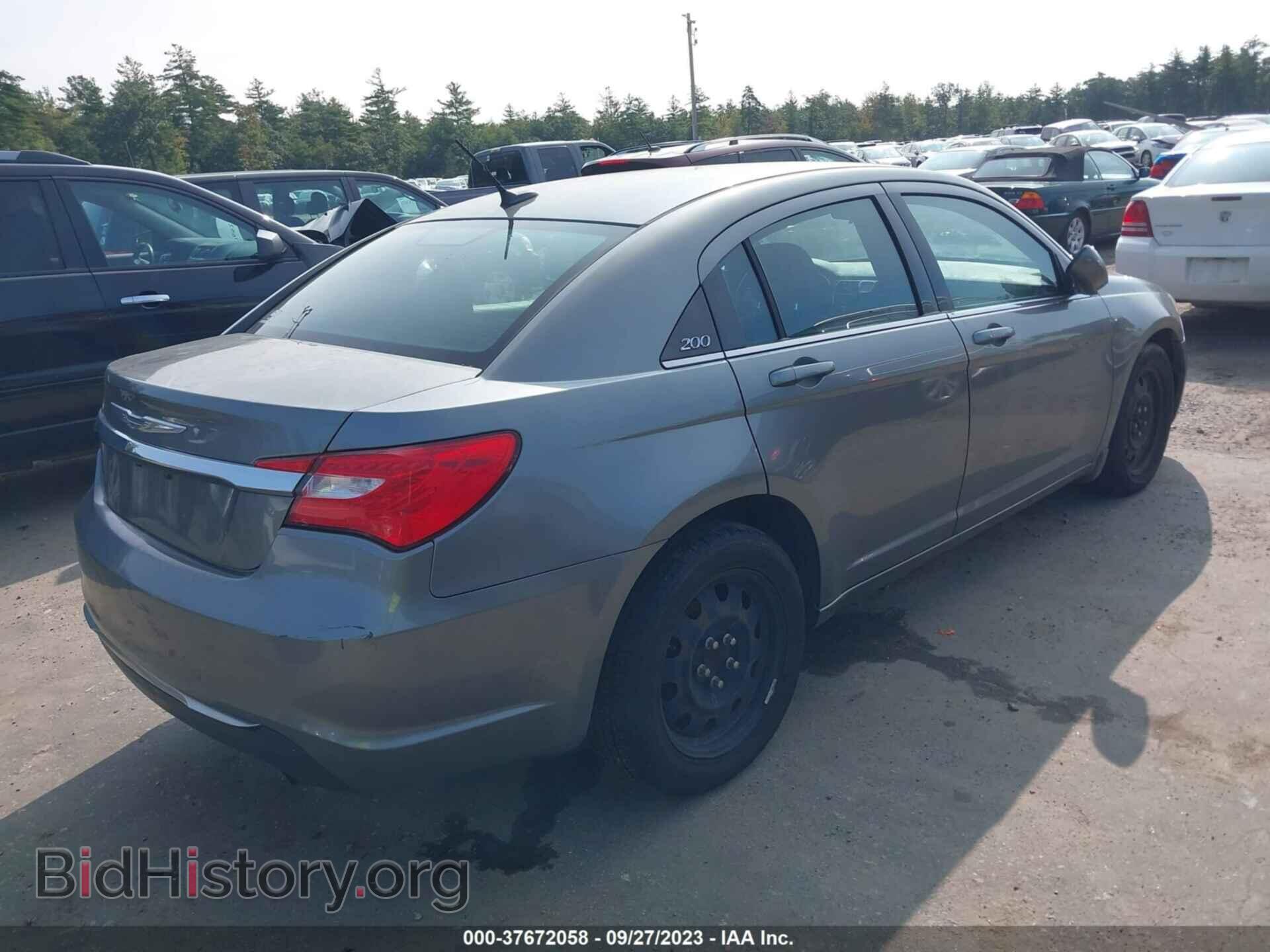 2013 CHRYSLER 200 - VIN: 1C3CCBAB0DN691298 - Photo 4