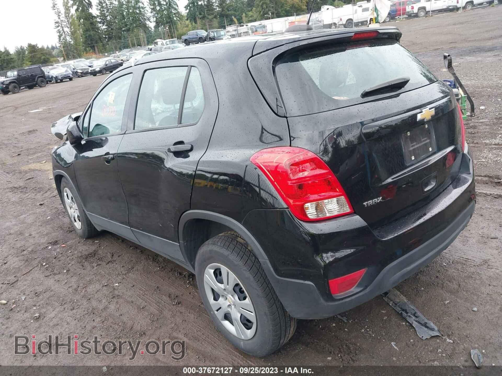 2017 CHEVROLET TRAX - VIN: 3GNCJKSB4HL203404 - Фото 3