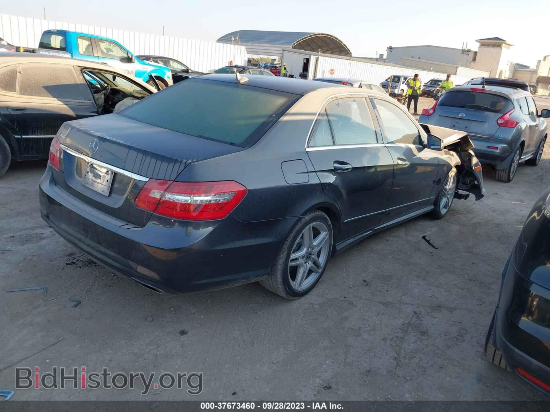 2011 MERCEDES-BENZ E-CLASS - VIN: WDDHF5GB4BA356086 - Фото 4