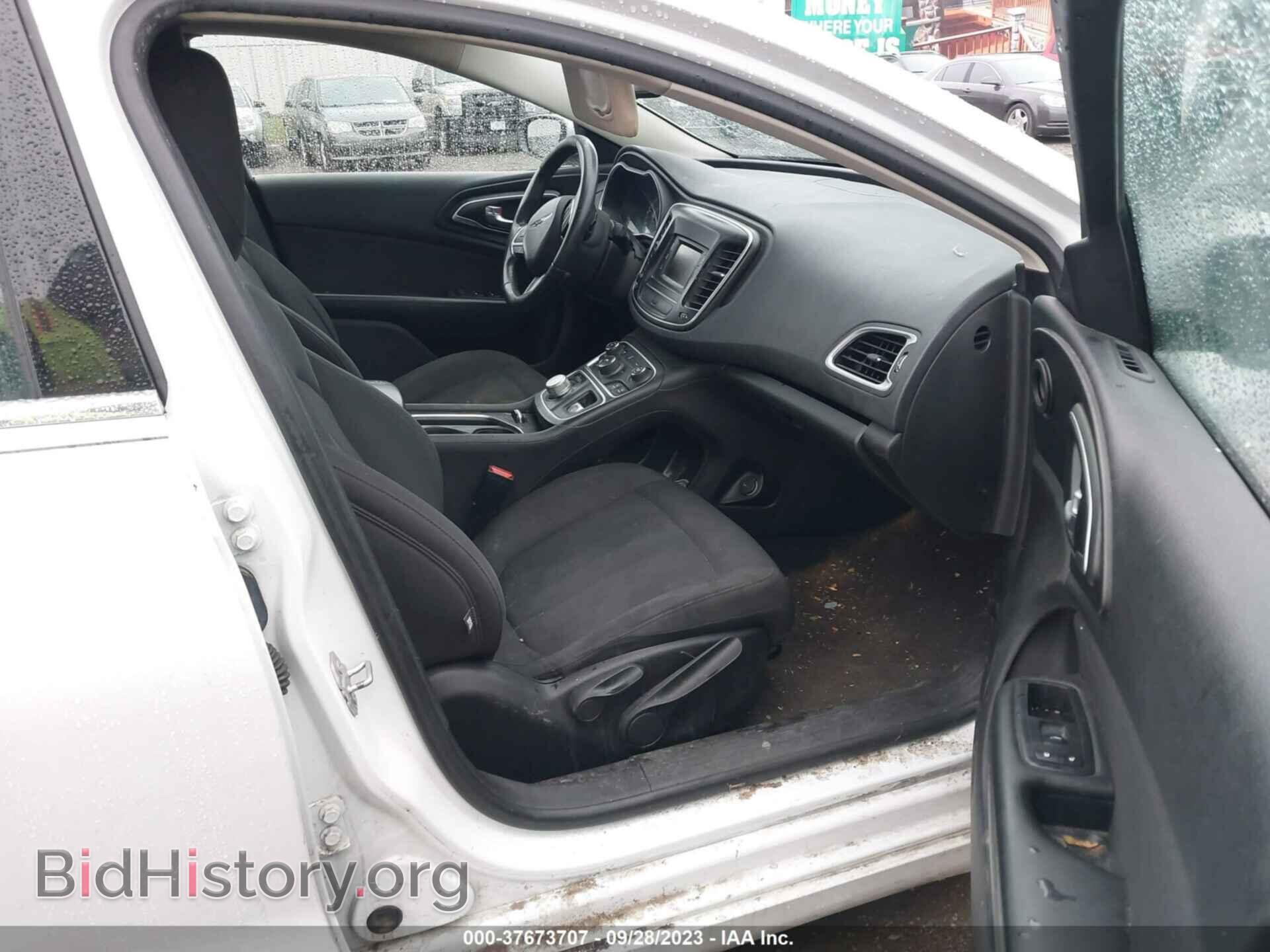 2015 CHRYSLER 200 - VIN: 1C3CCCAB4FN743136 - Фото 5