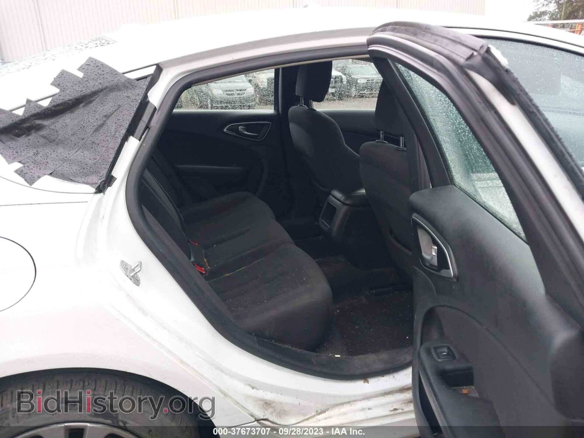 2015 CHRYSLER 200 - VIN: 1C3CCCAB4FN743136 - Фото 8