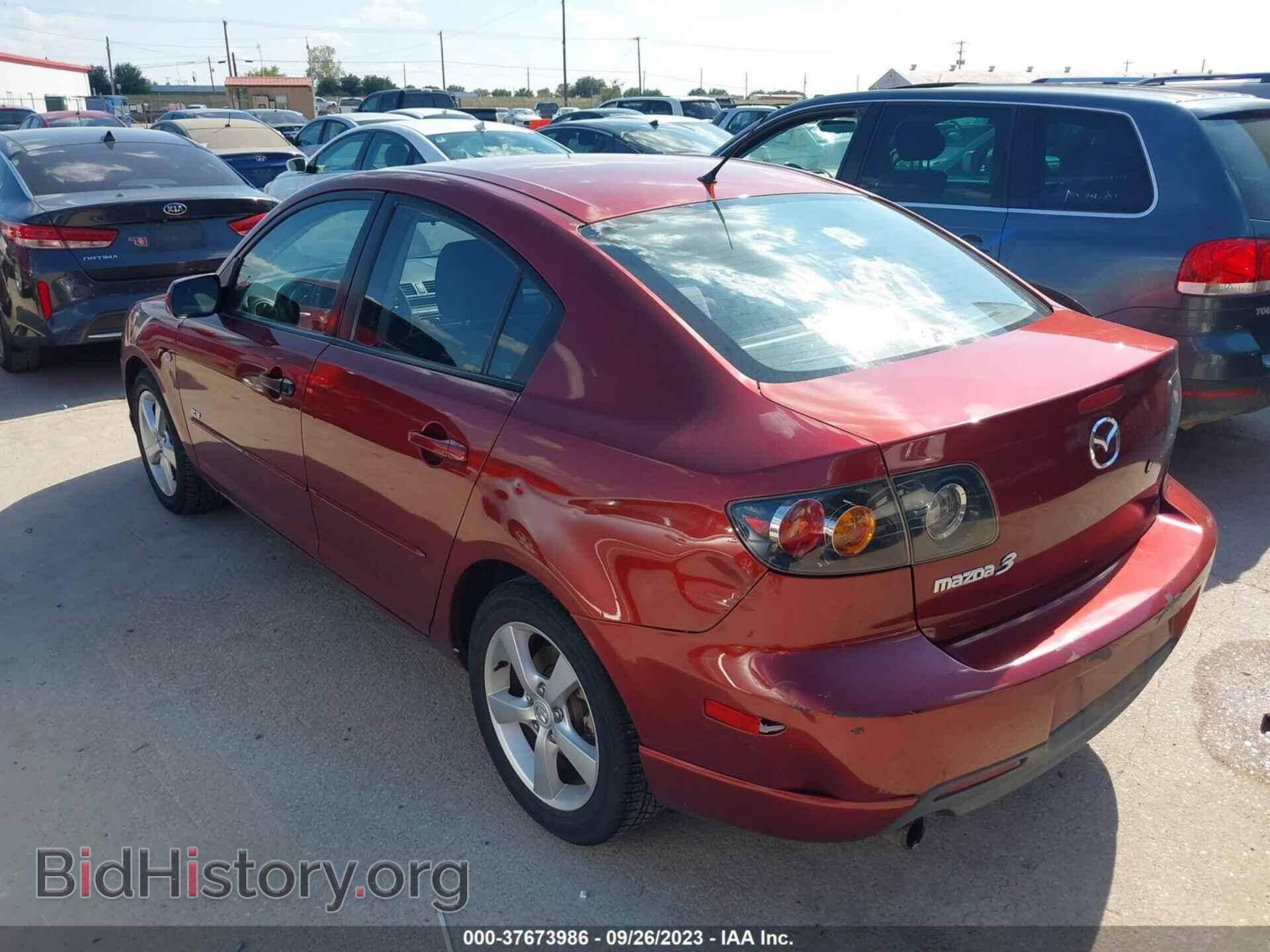 2006 MAZDA MAZDA3 - VIN: JM1BK323561529913 - Фото 3