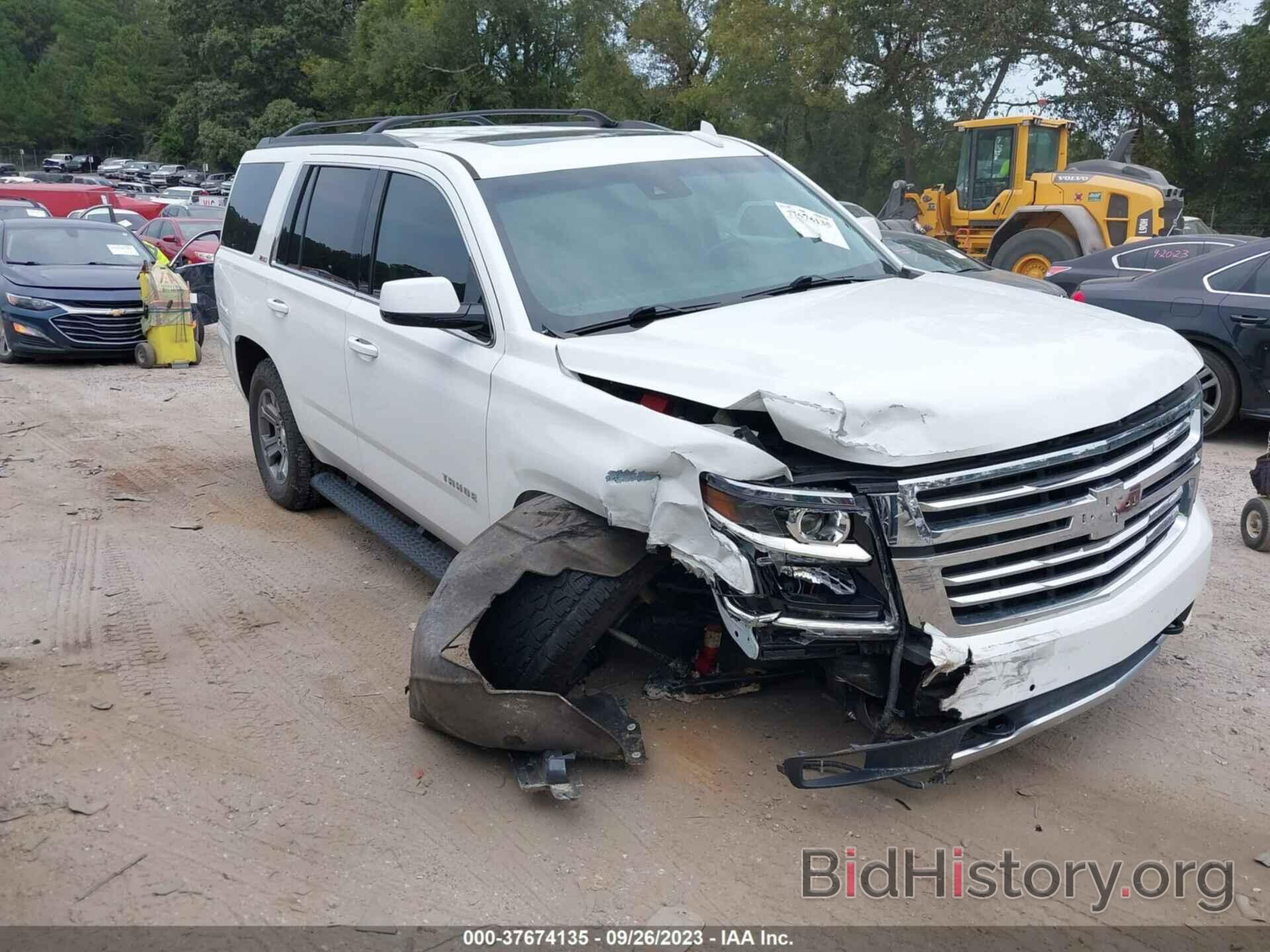 Photo 1GNSKBKC9KR283901 - CHEVROLET TAHOE 2019