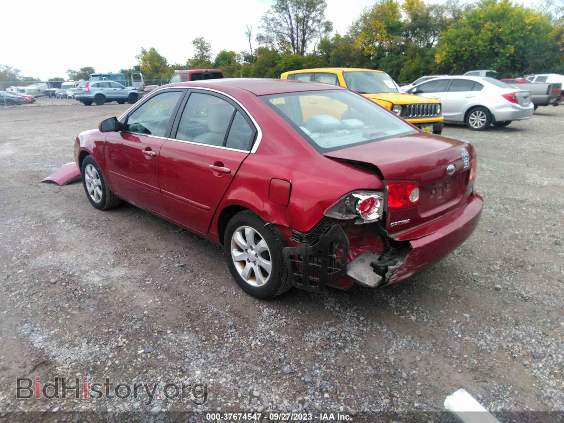 2007 KIA OPTIMA - VIN: KNAGE124475107875 - Фото 3