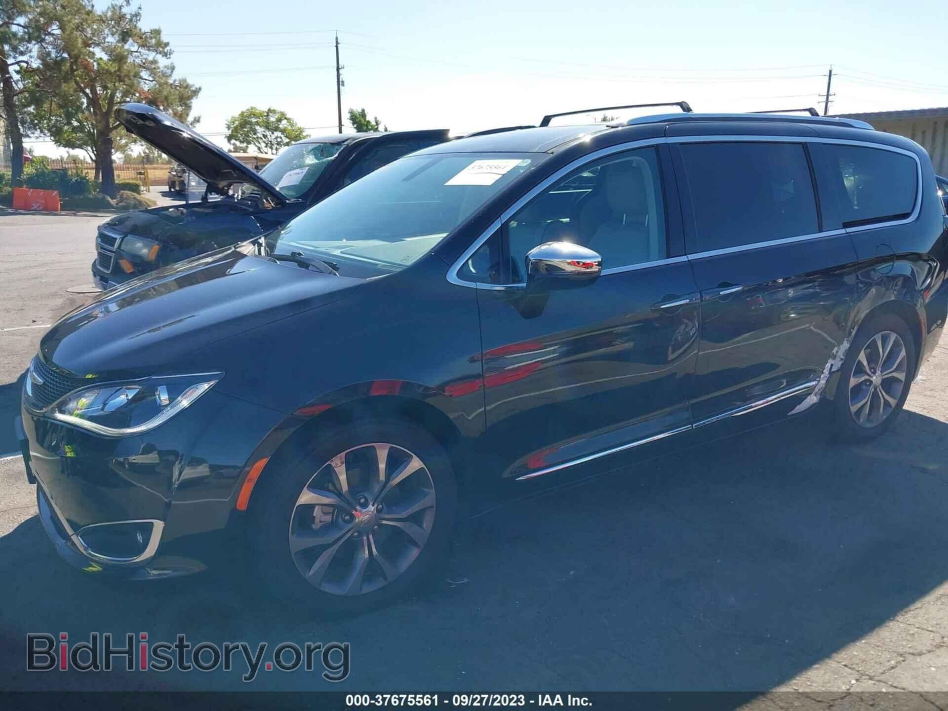 2017 CHRYSLER PACIFICA - VIN: 2C4RC1GG1HR616167 - Photo 2
