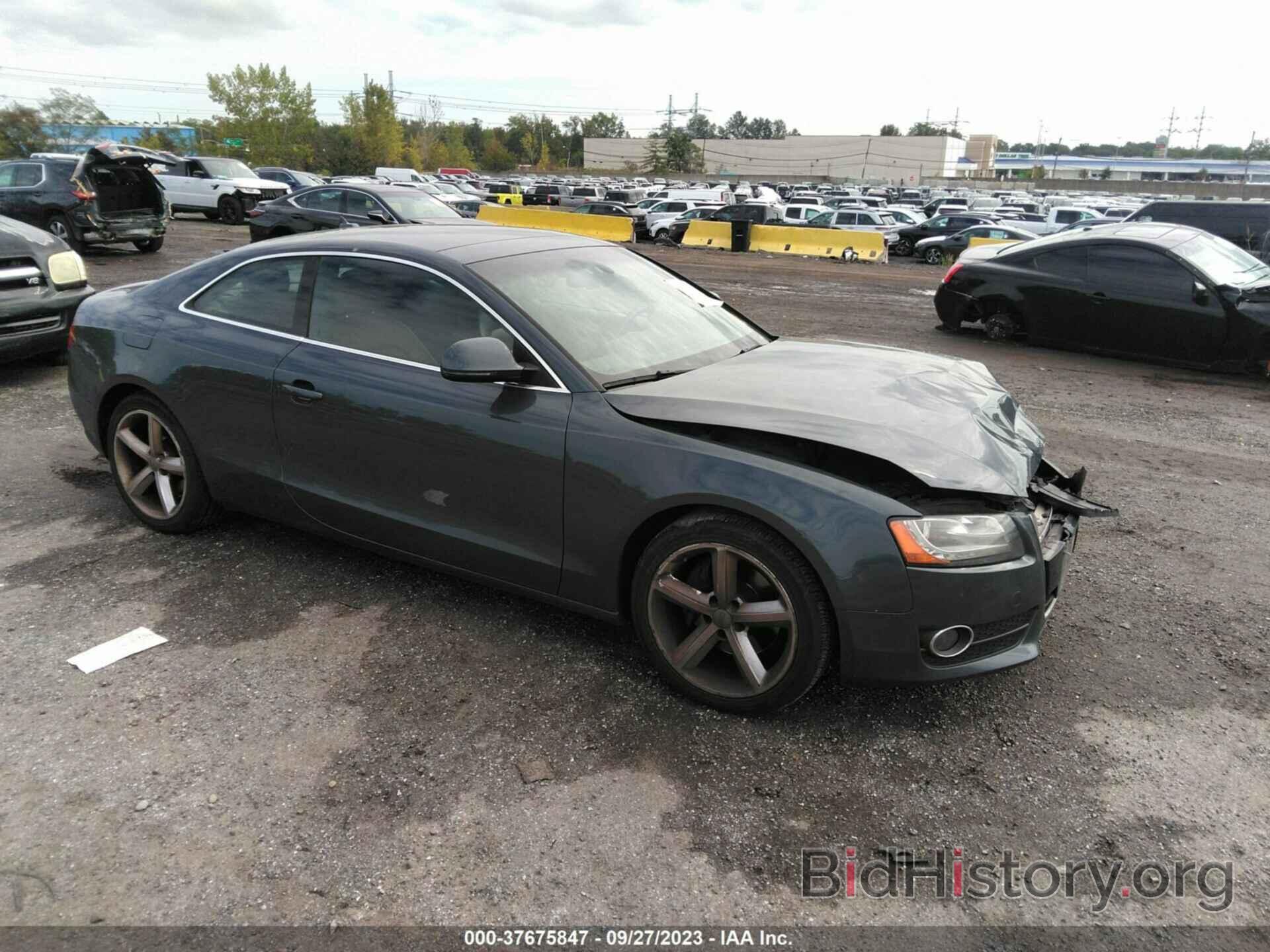 Photo WAUDK78T09A015864 - AUDI A5 2009