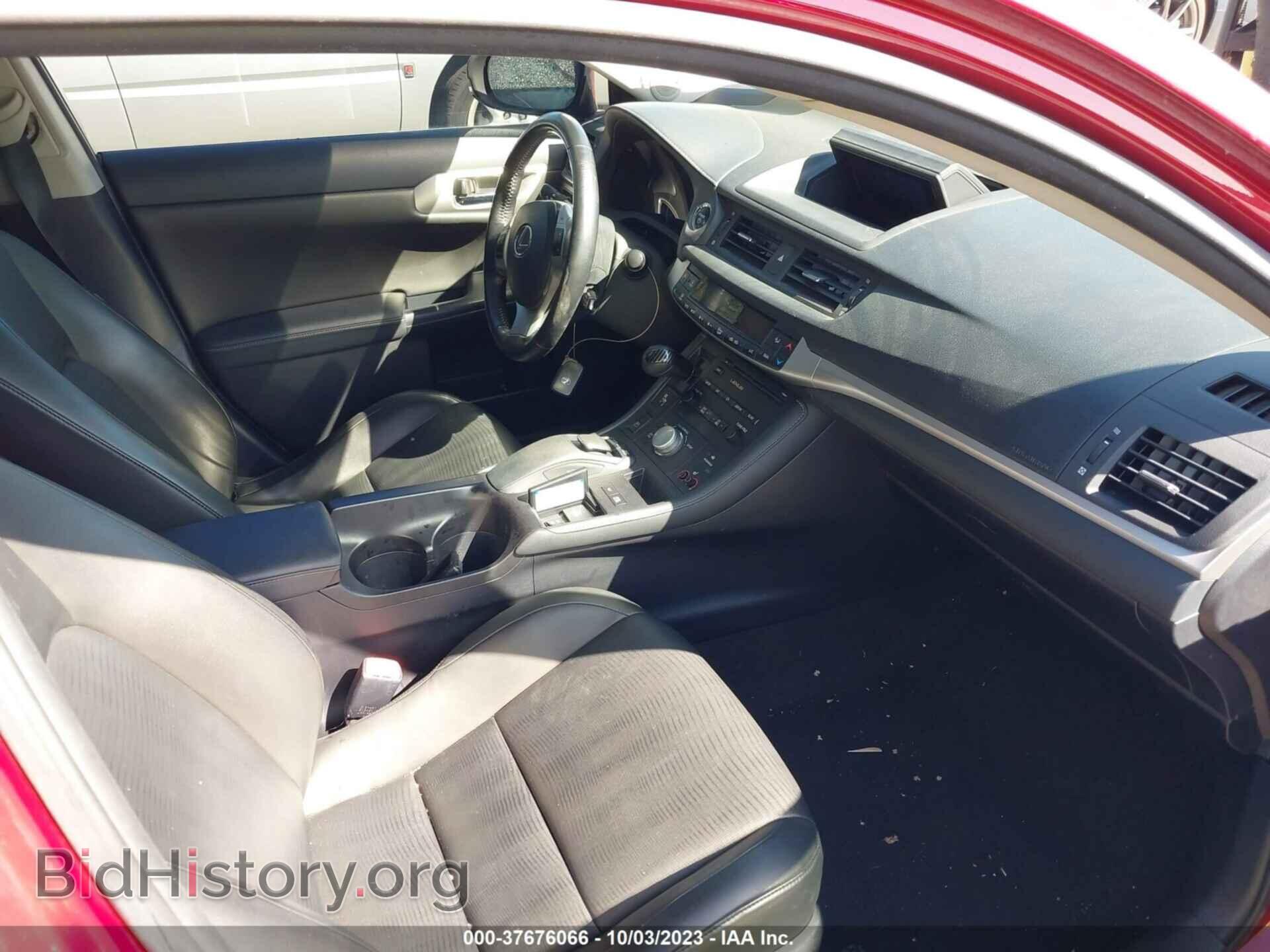 2011 LEXUS CT 200H - VIN: JTHKD5BH8B2022962 - Фото 5