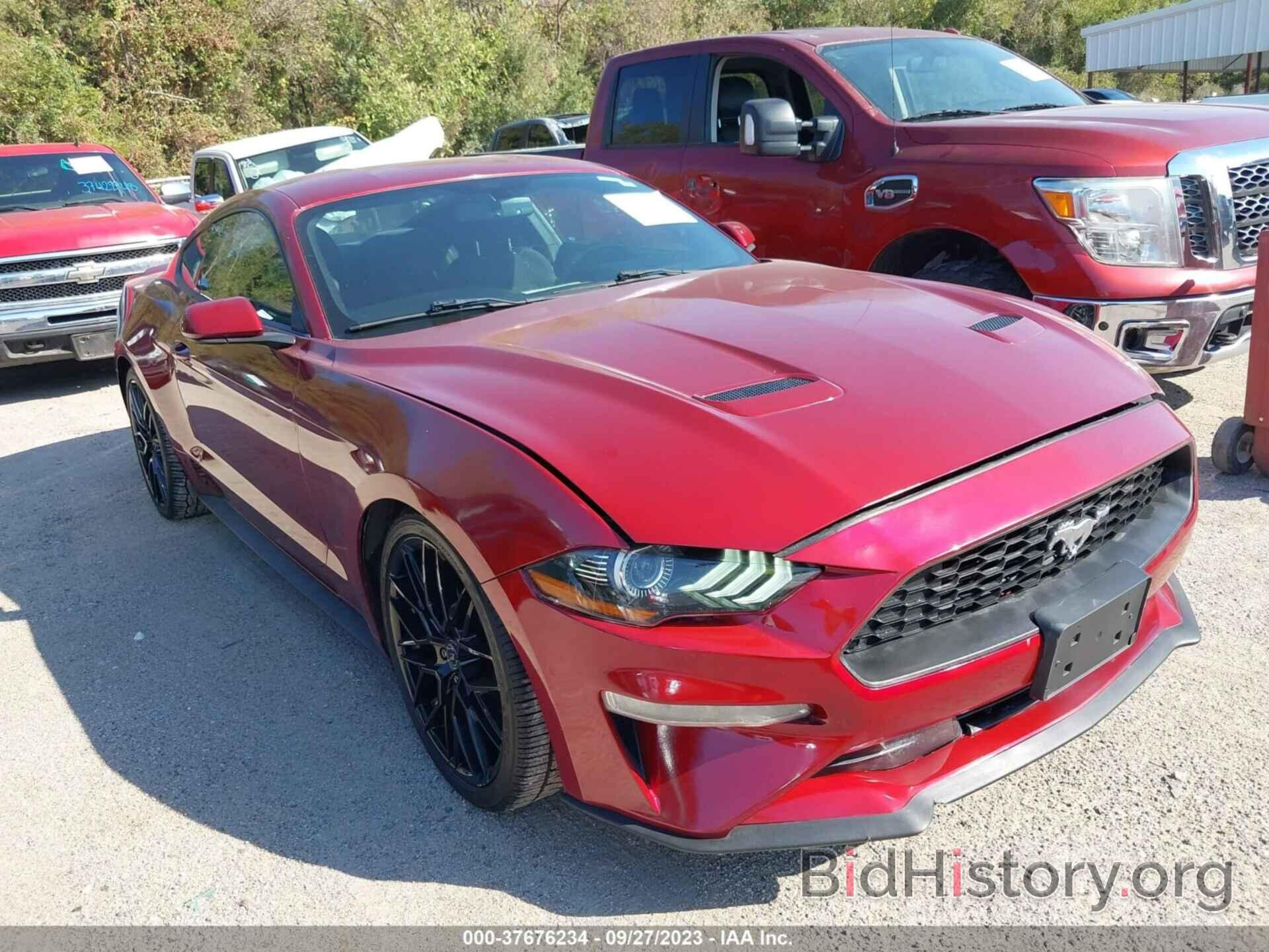 Photo 1FA6P8TH7J5126632 - FORD MUSTANG 2018