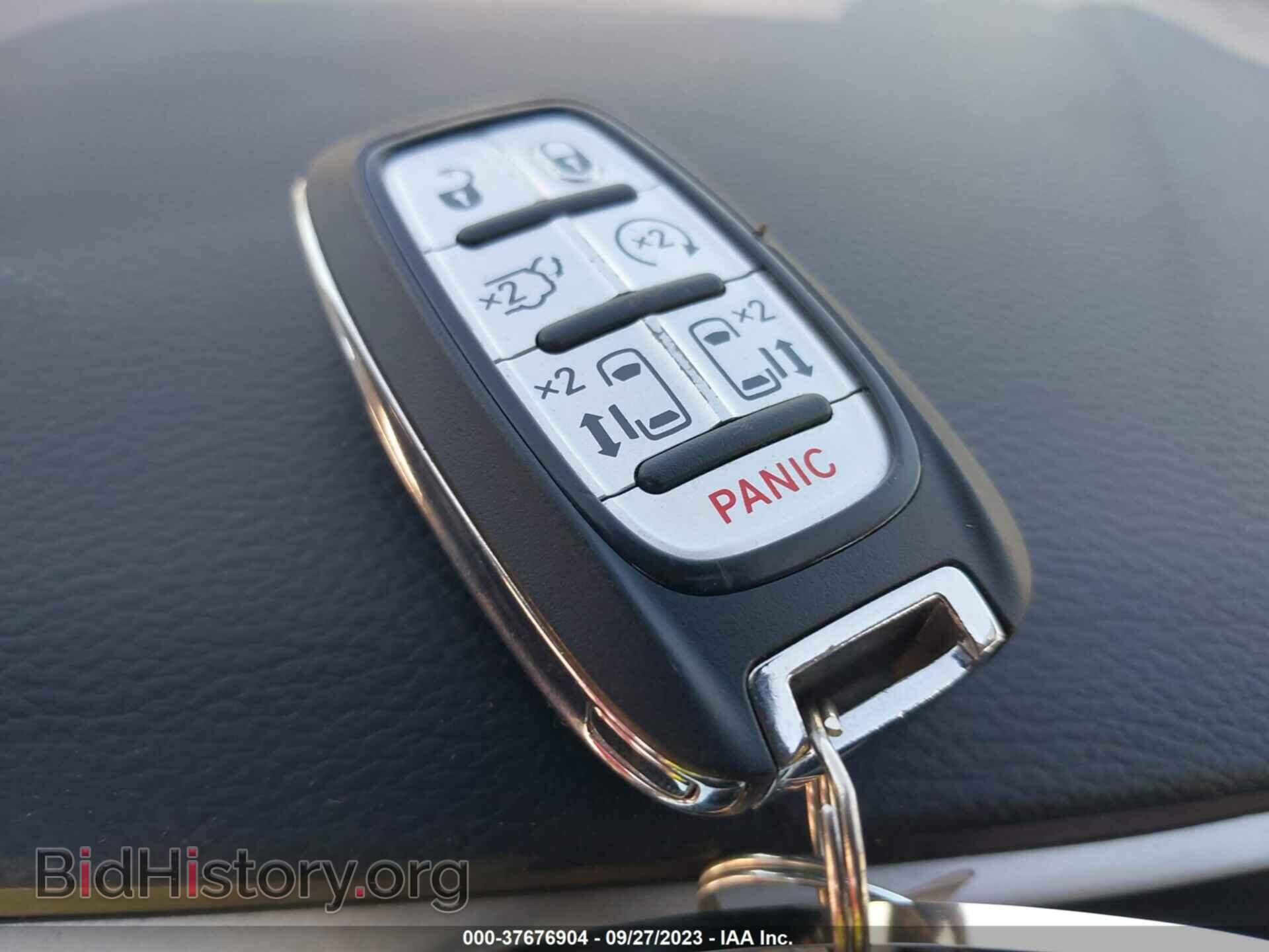 2019 CHRYSLER PACIFICA - VIN: 2C4RC1BG2KR708306 - Photo 11