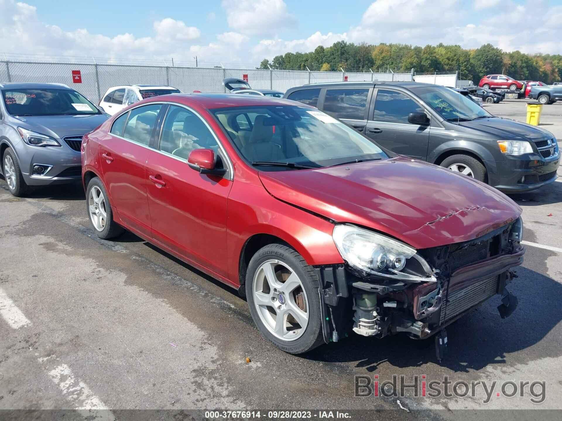 Photo YV1612FH1D2173613 - VOLVO S60 2013
