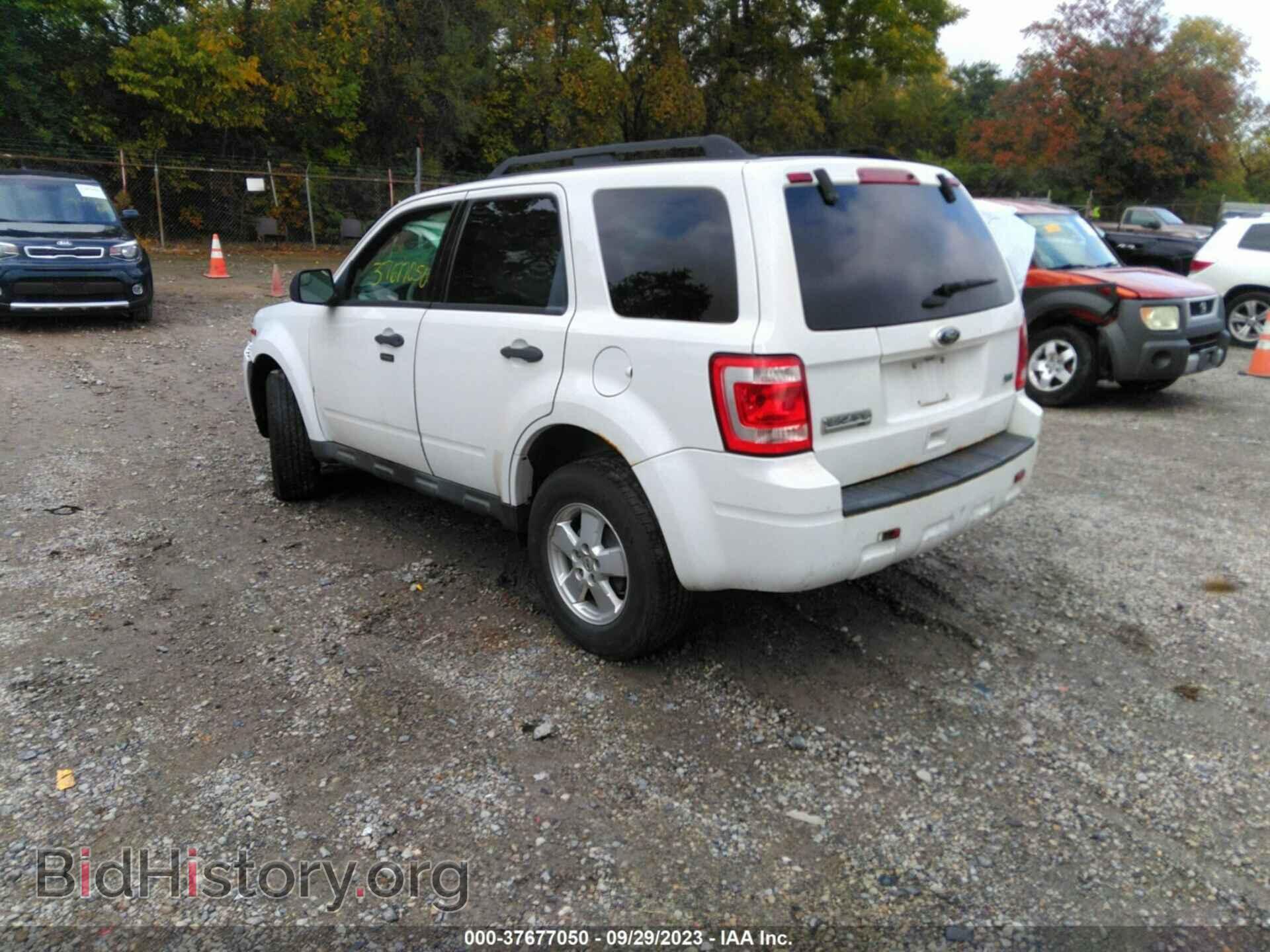 2012 FORD ESCAPE - VIN: 1FMCU9DG0CKB92571 - Photo 3