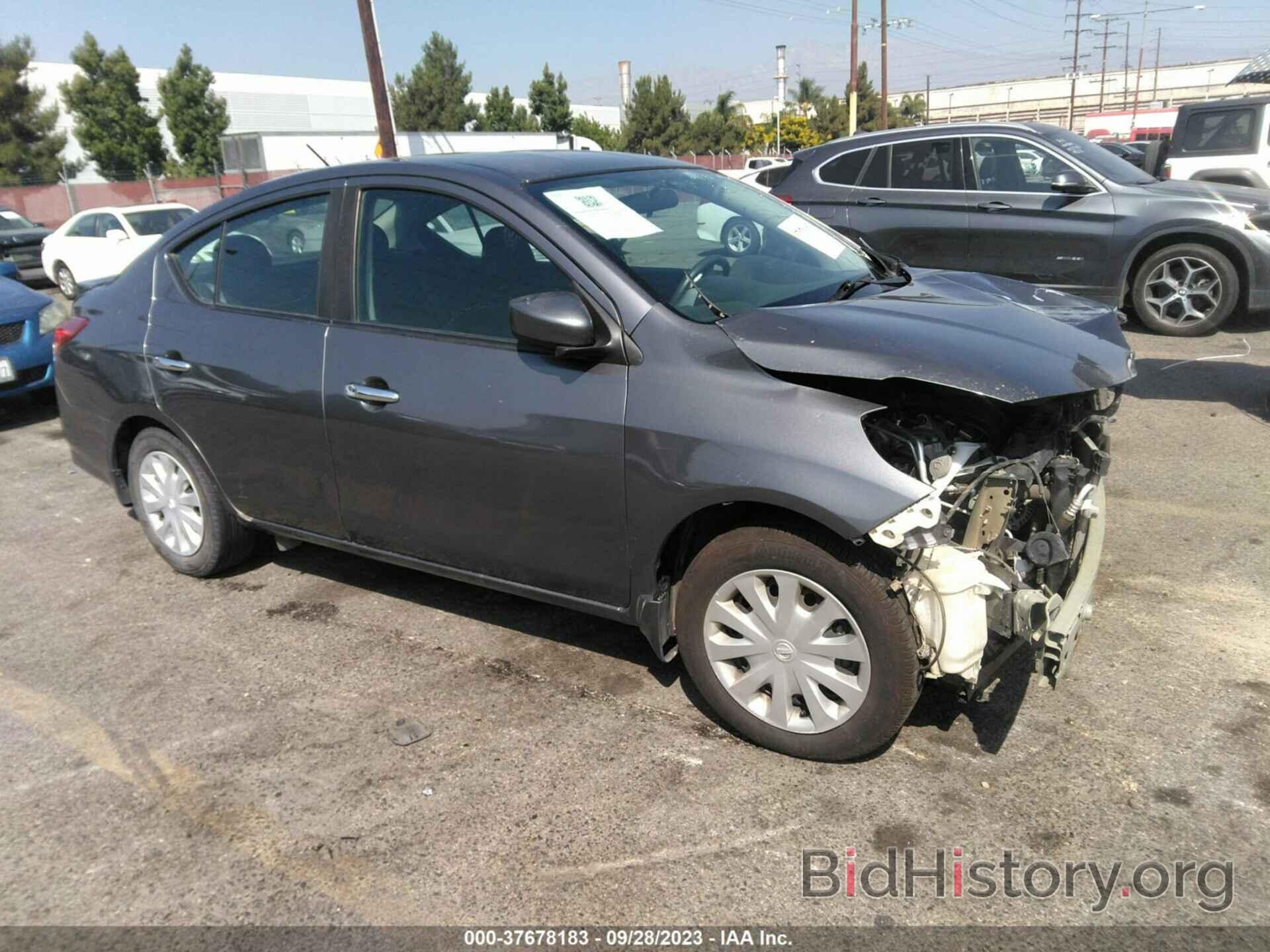 Photo 3N1CN7AP7KL818515 - NISSAN VERSA SEDAN 2019