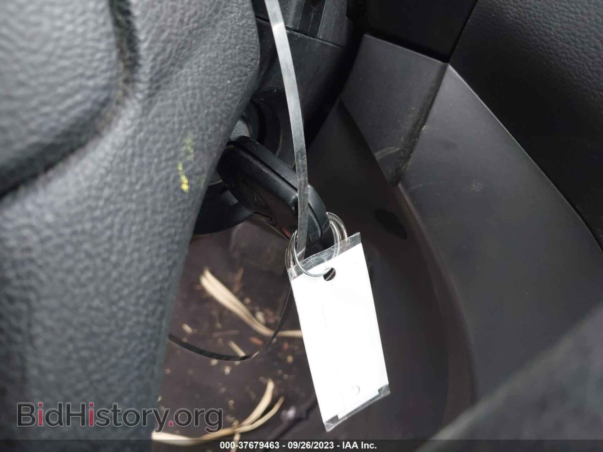2017 FORD ESCAPE - VIN: 1FMCU0F76HUB37210 - Photo 11