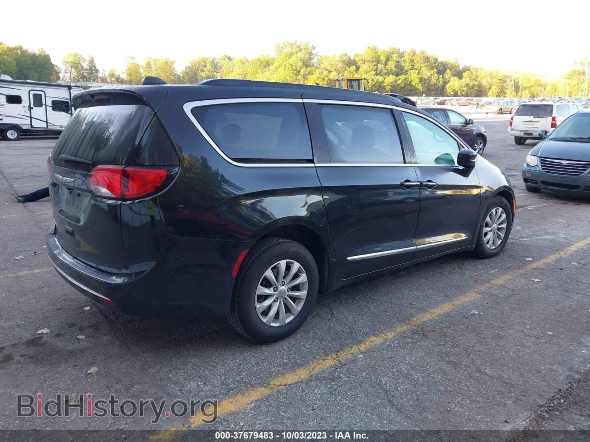 2017 CHRYSLER PACIFICA - VIN: 2C4RC1BG8HR734515 - Photo 4