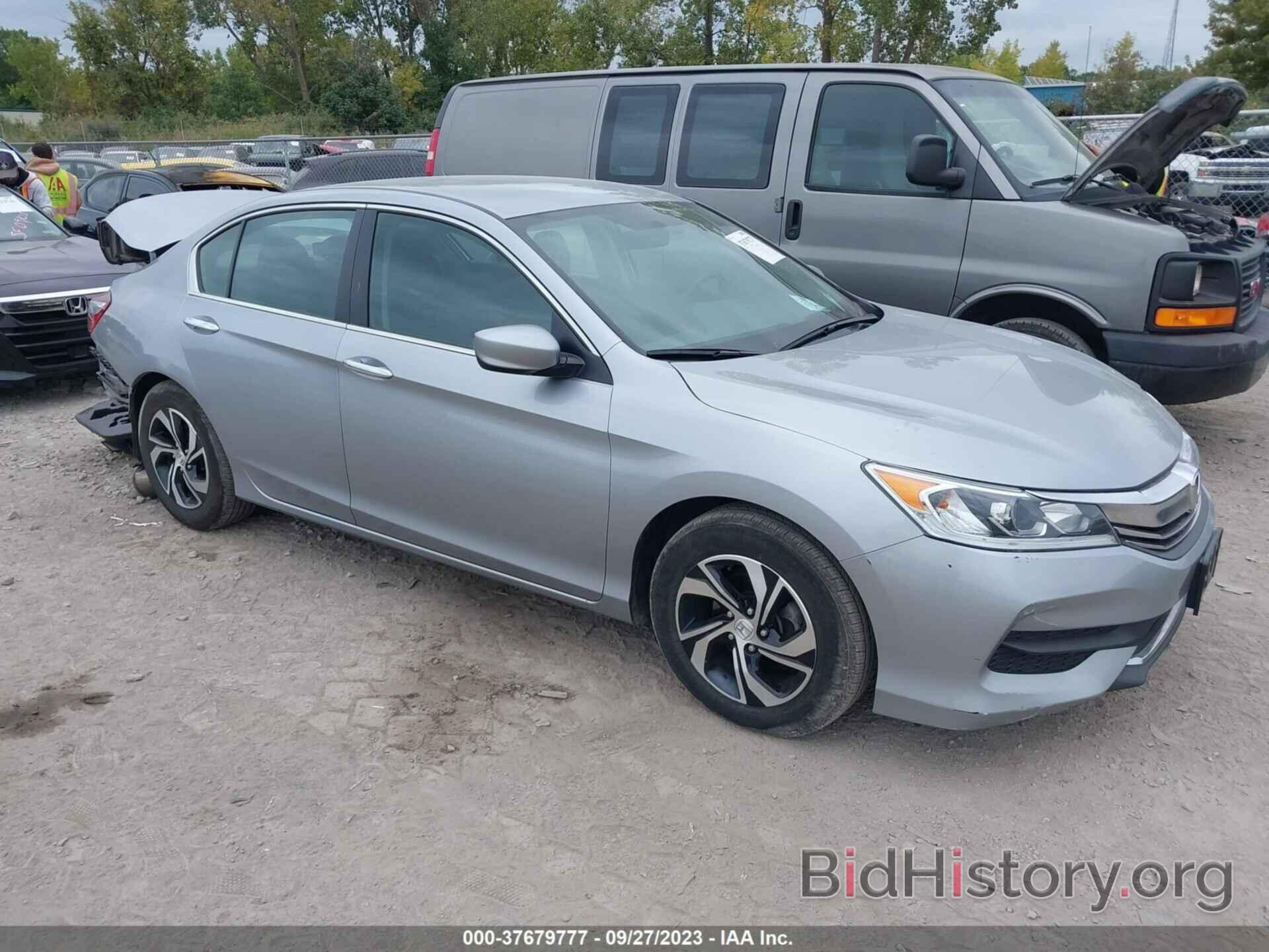 Photo 1HGCR2F3XHA255522 - HONDA ACCORD SEDAN 2017