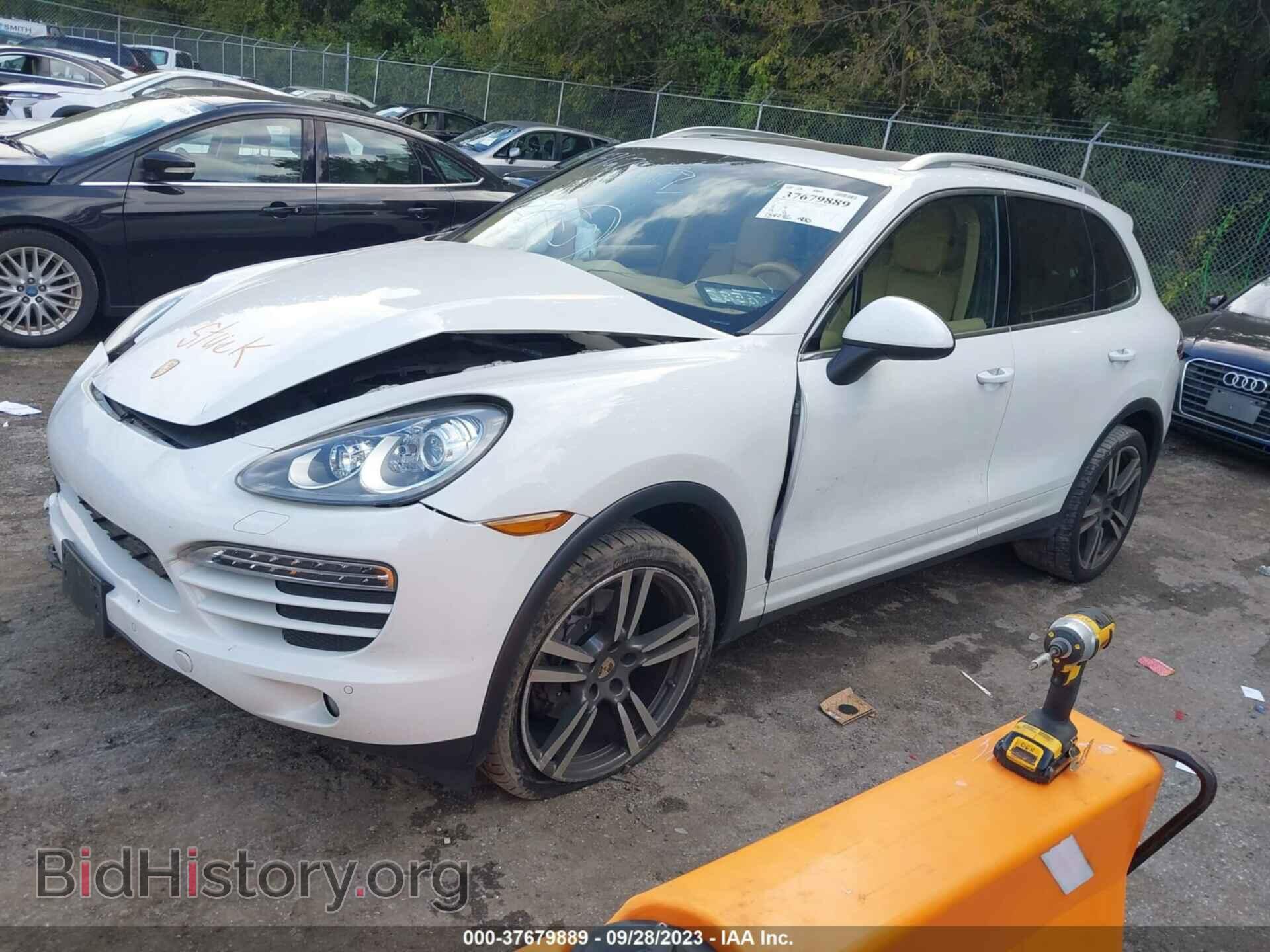 2012 PORSCHE CAYENNE - VIN: WP1AA2A23CLA11573 - Фото 2