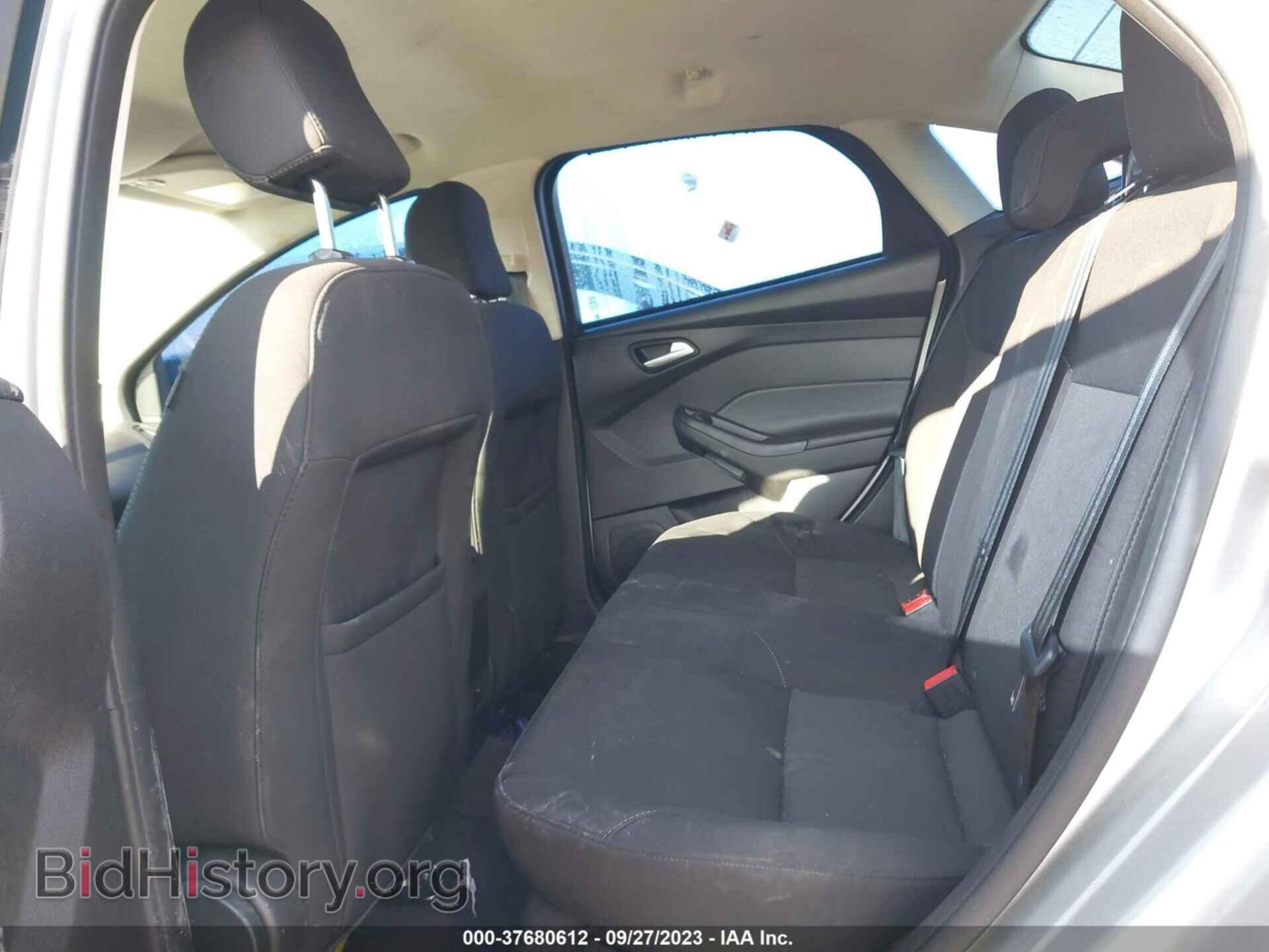 2016 FORD FOCUS - VIN: 1FADP3F29GL334792 - Фото 8