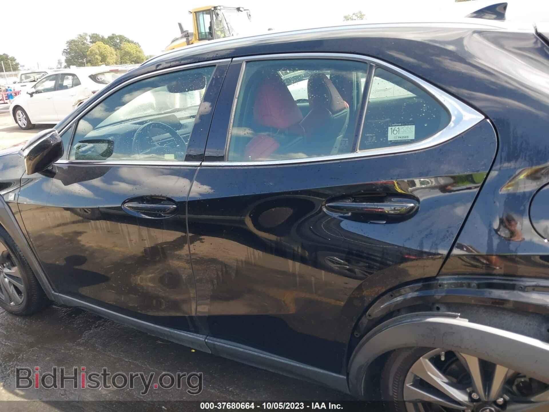 2019 LEXUS UX - VIN: JTHY3JBH2K2003197 - Photo 14