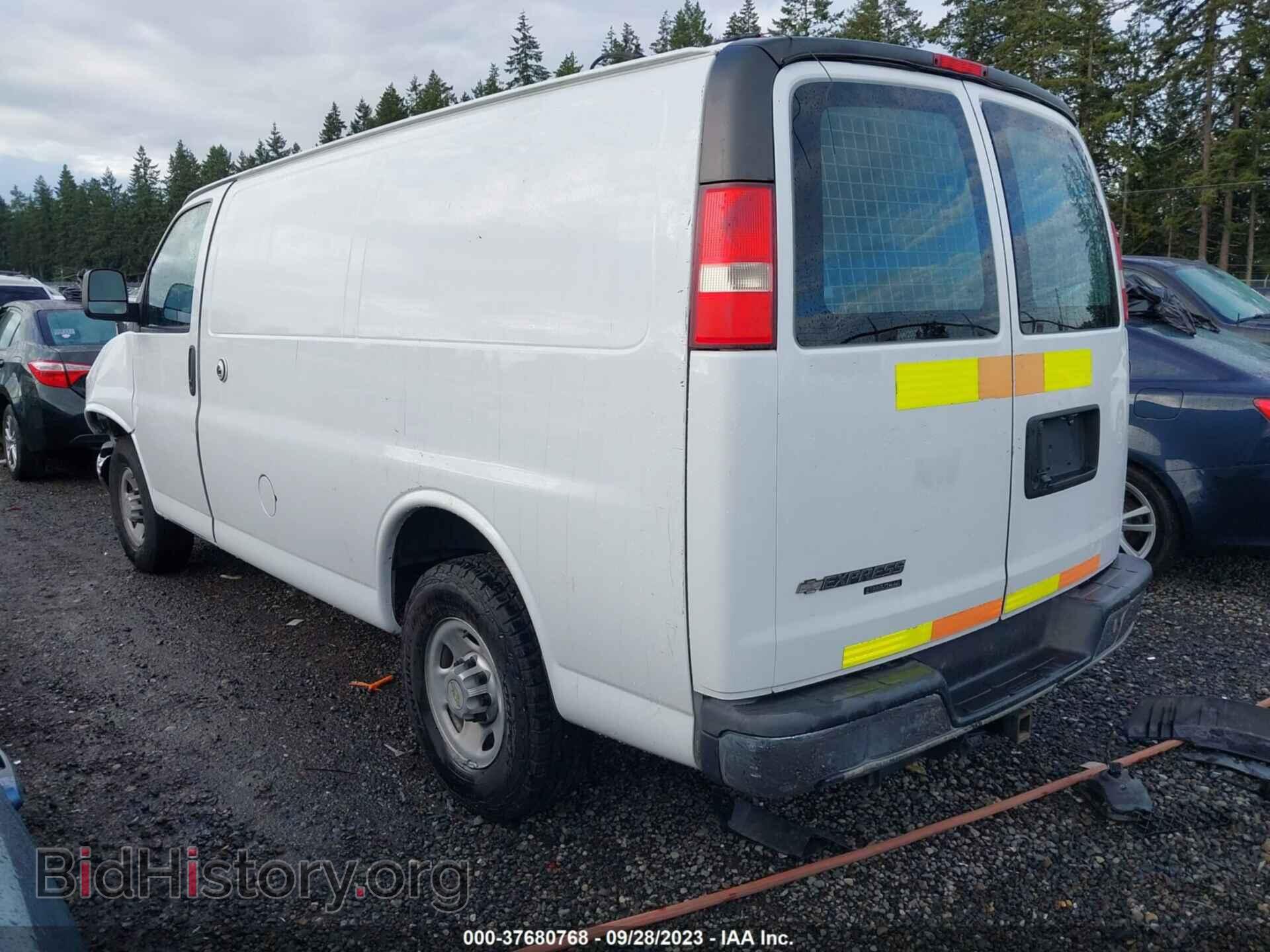 2014 CHEVROLET EXPRESS CARGO VAN - VIN: 1GCWGFCA7E1914325 - Фото 3