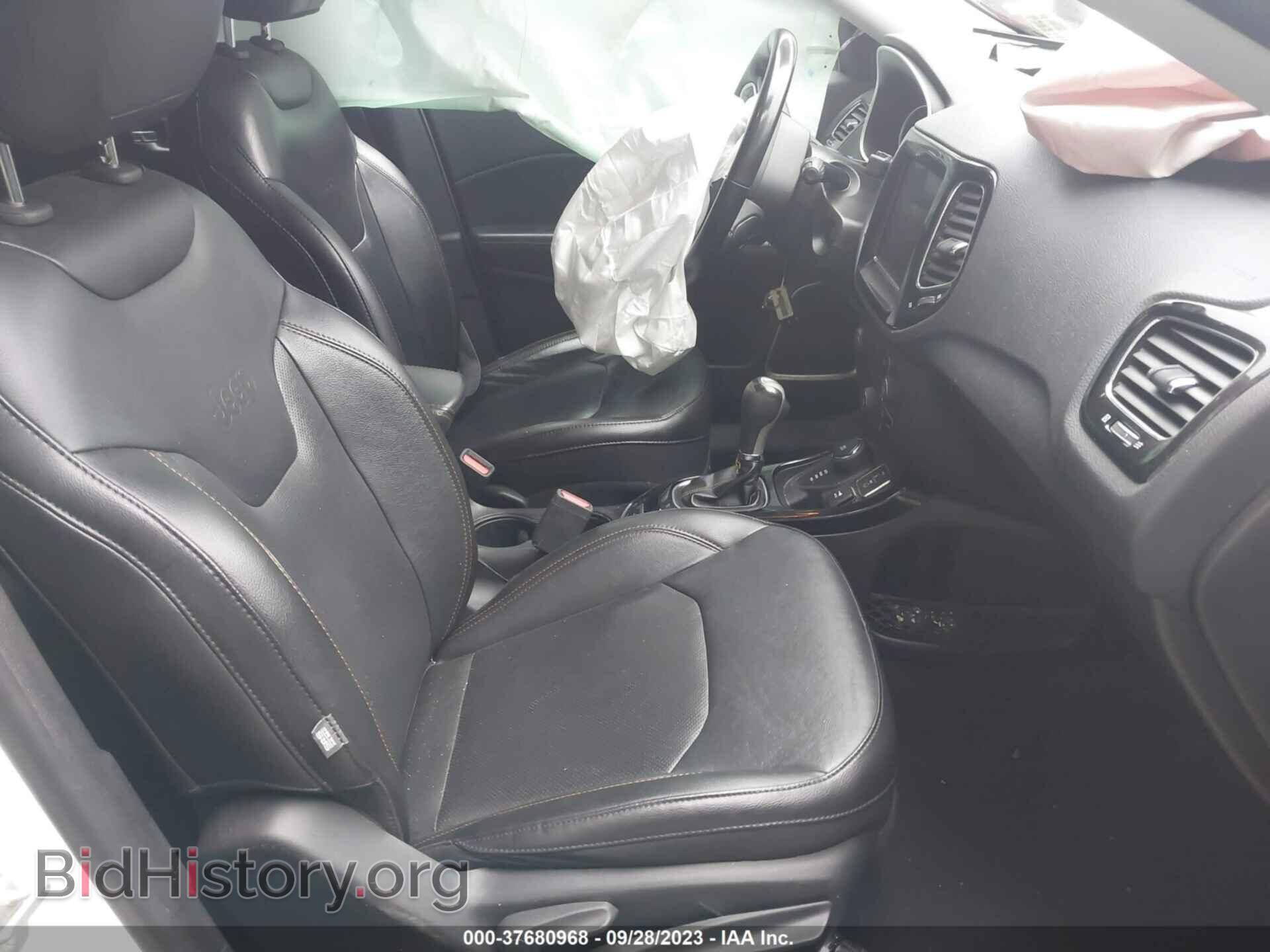 2019 JEEP COMPASS - VIN: 3C4NJDCB2KT695885 - Фото 5
