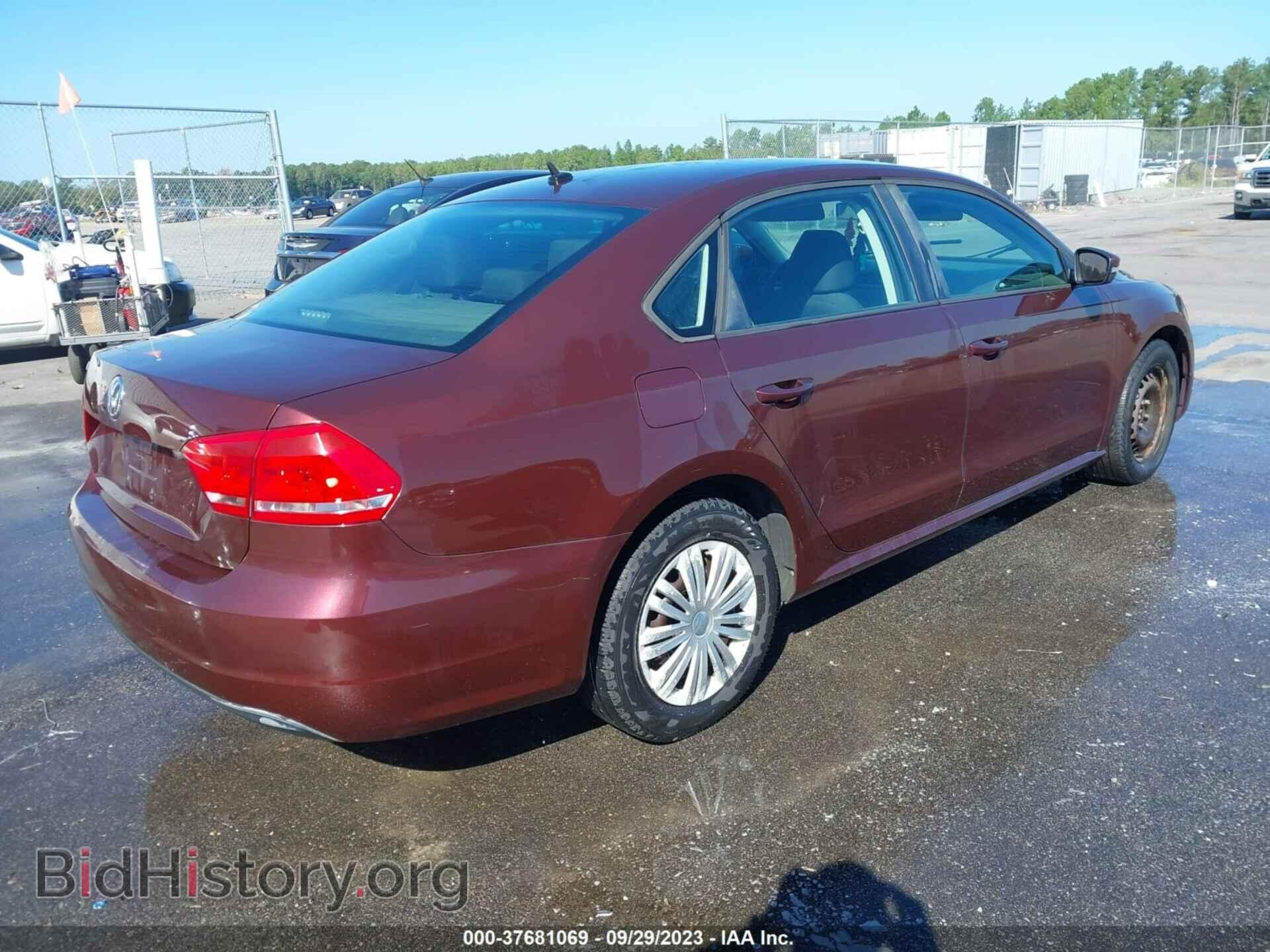 2014 VOLKSWAGEN PASSAT - VIN: 1VWAP7A36EC003585 - Photo 4