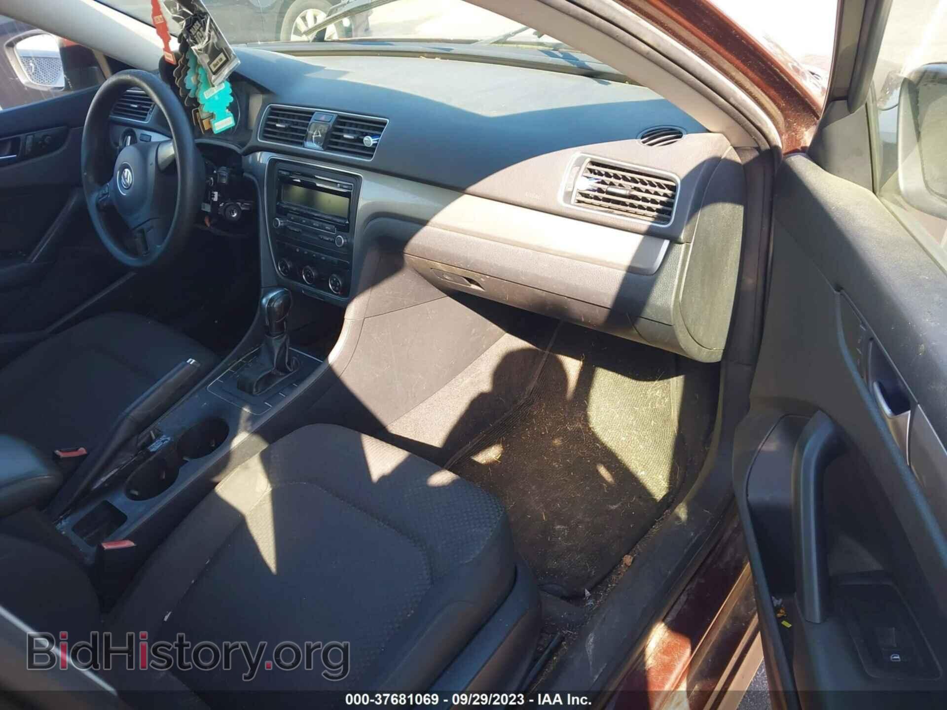 2014 VOLKSWAGEN PASSAT - VIN: 1VWAP7A36EC003585 - Photo 5