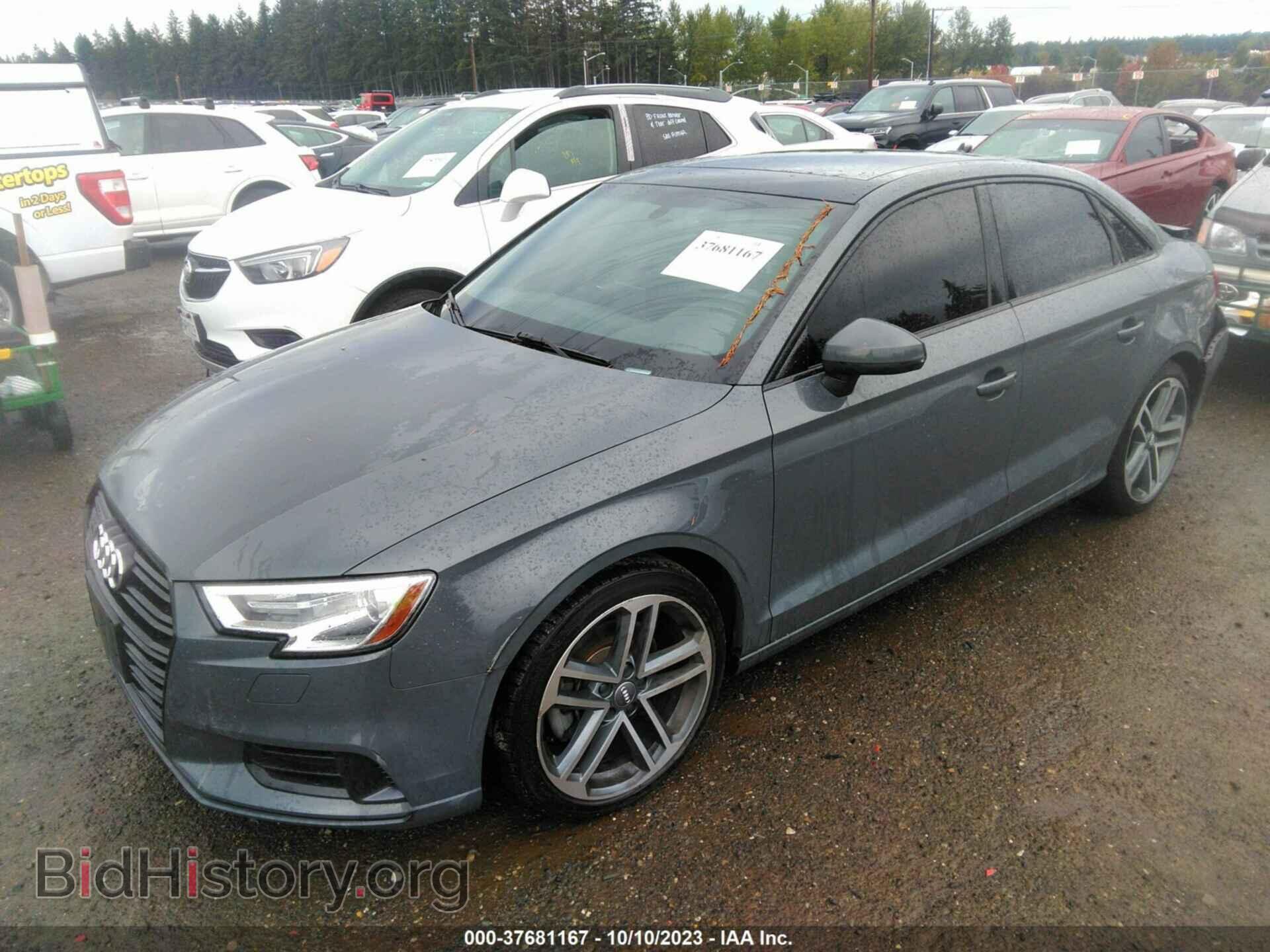 2019 AUDI A3 - VIN: WAUAUGFF2KA121071 - Фото 2