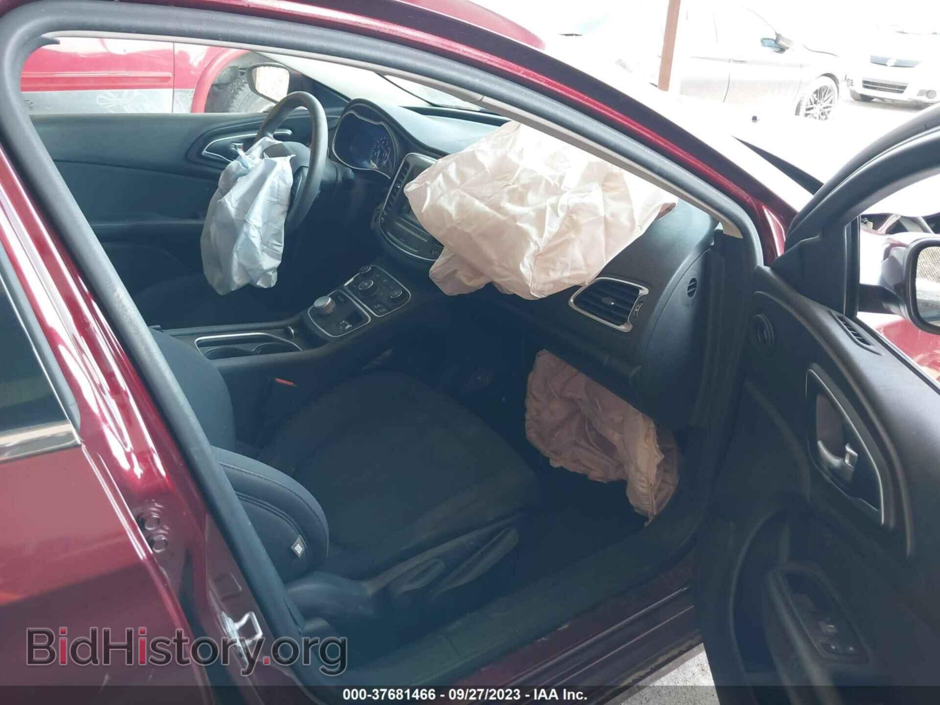 2016 CHRYSLER 200 - VIN: 1C3CCCAB1GN158886 - Фото 5