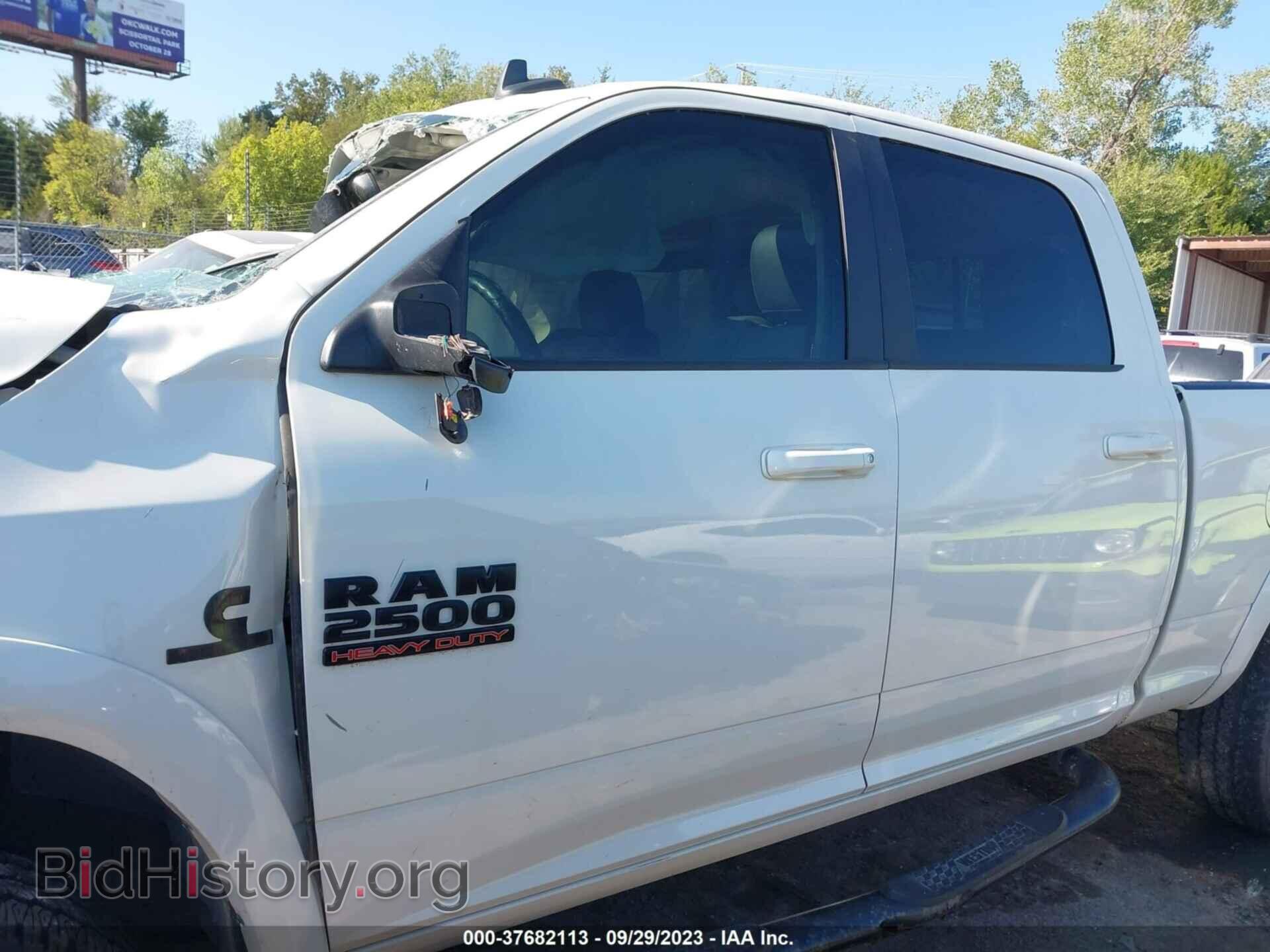 2017 RAM 2500 - VIN: 3C6UR5FL0HG712237 - Фото 14