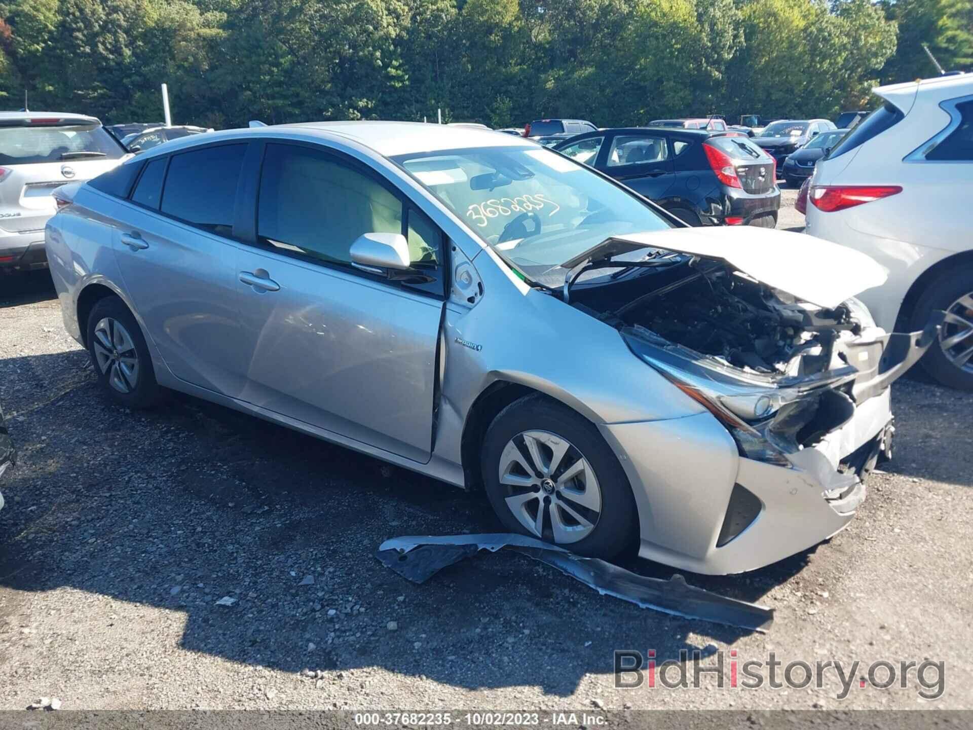 Photo JTDKBRFU0J3076075 - TOYOTA PRIUS 2018