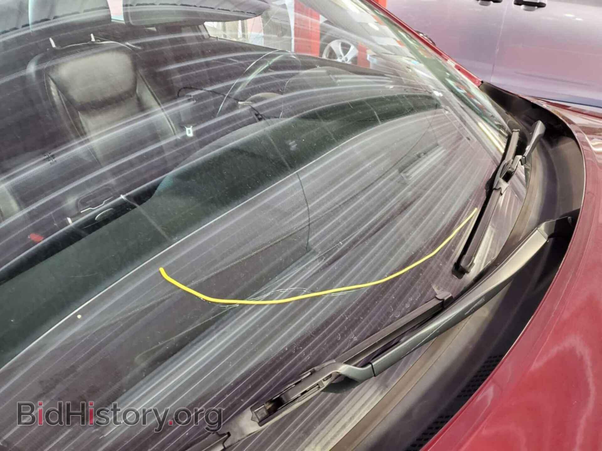 2019 CHRYSLER 300 - VIN: 2C3CCARGXKH566440 - Фото 12